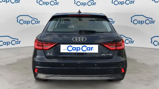 Audi A1 view 3