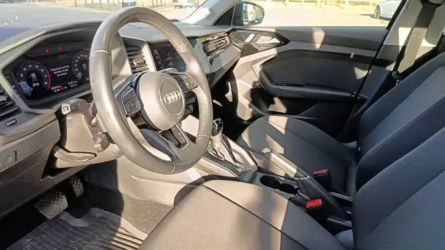 Audi A1 view 8