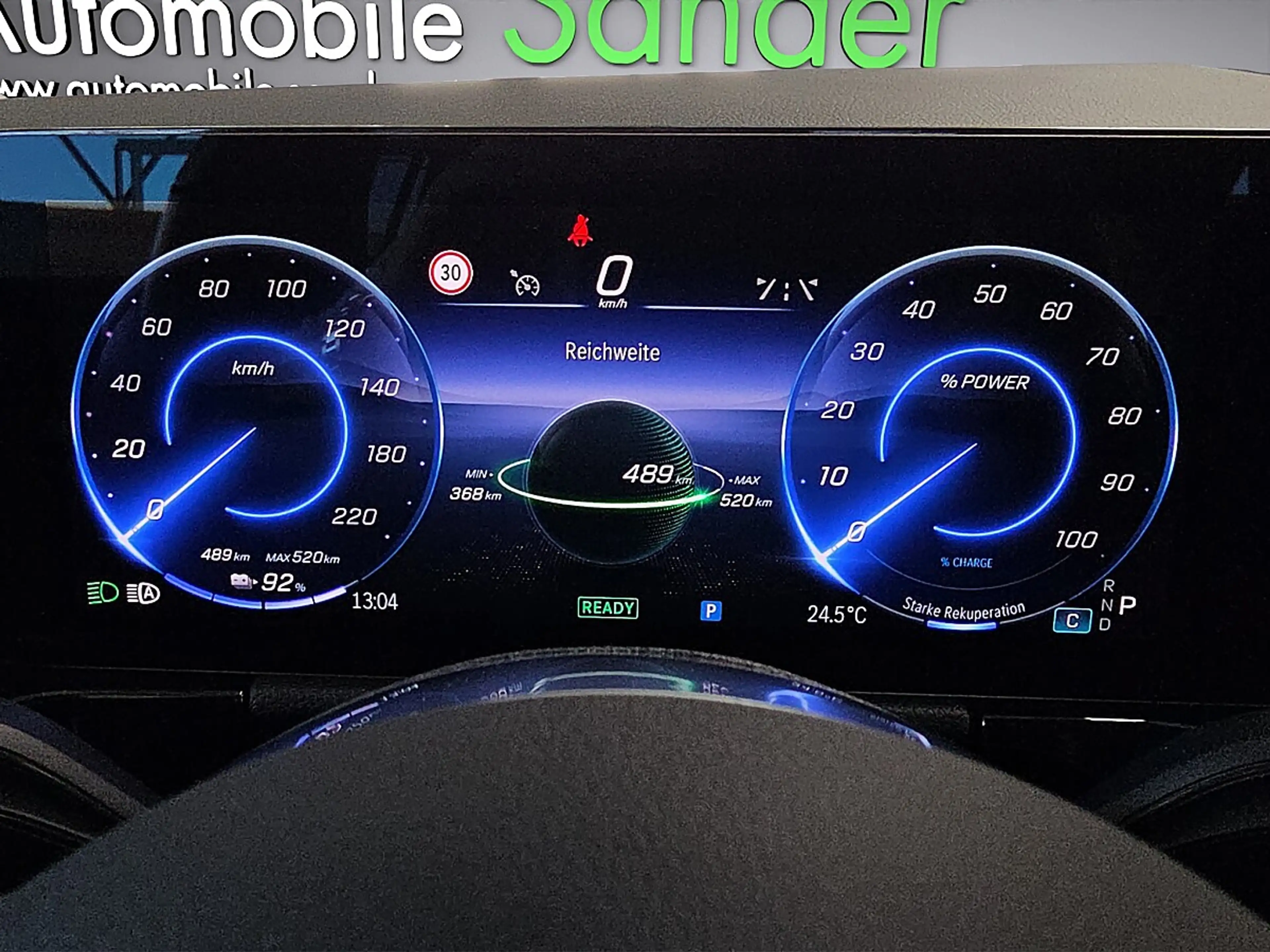 Mercedes-Benz EQA 250+ Advanced Plus *1.BESITZ/KEYLESS GO/LENKRAD... — photo 15