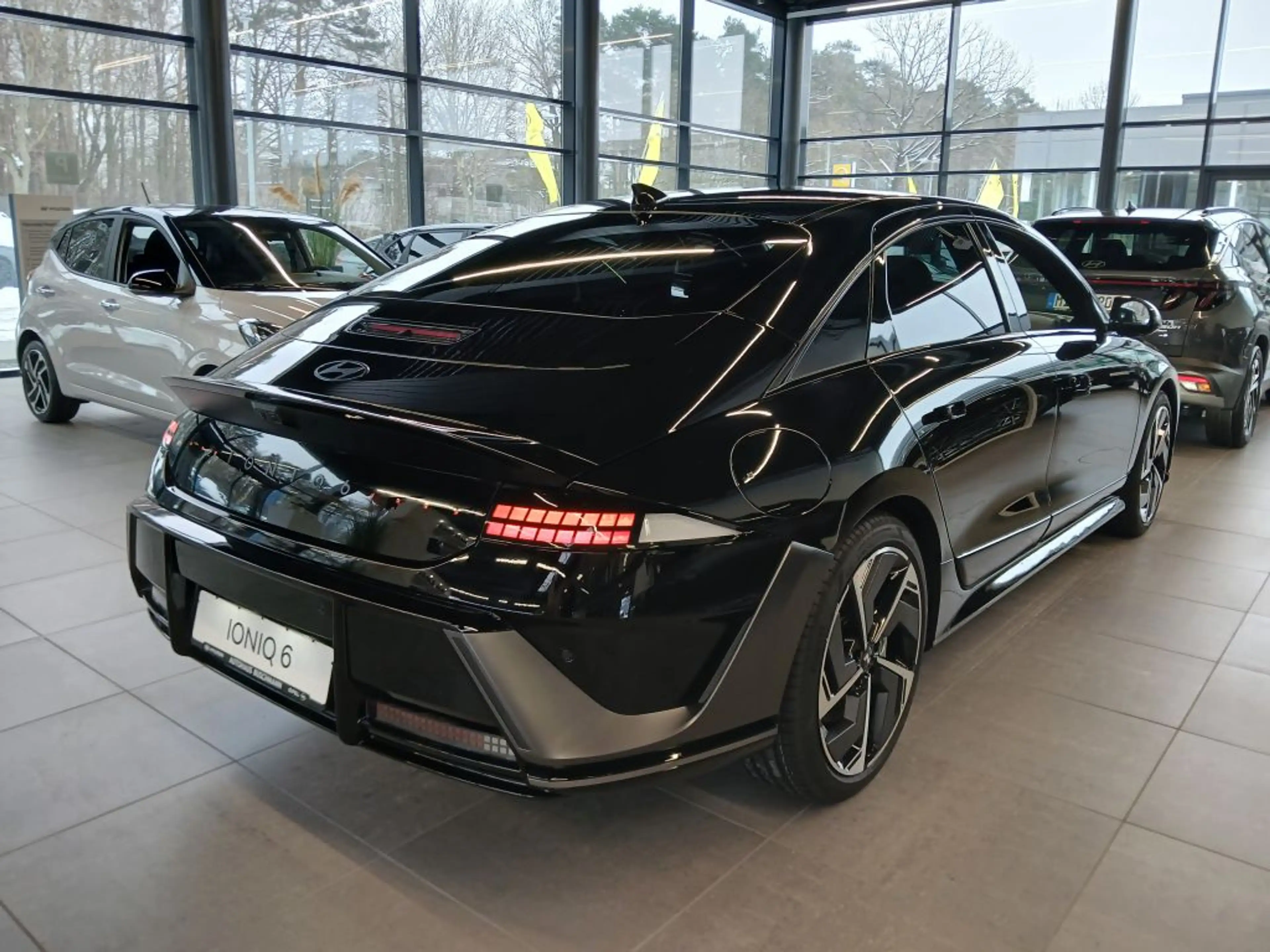 Hyundai IONIQ 6 84 kWh 4WD N Line — photo 4