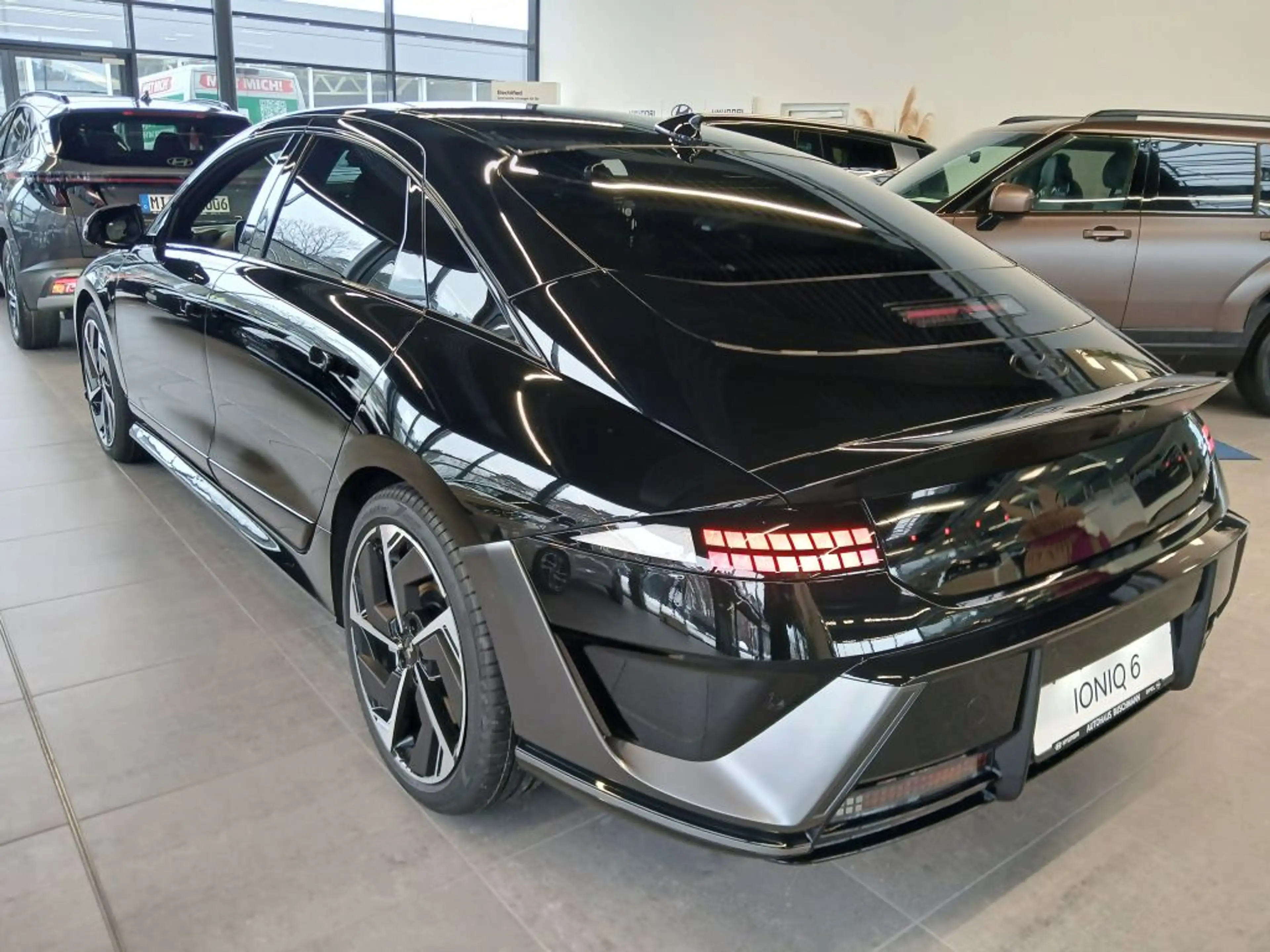 Hyundai IONIQ 6 84 kWh 4WD N Line — photo 6