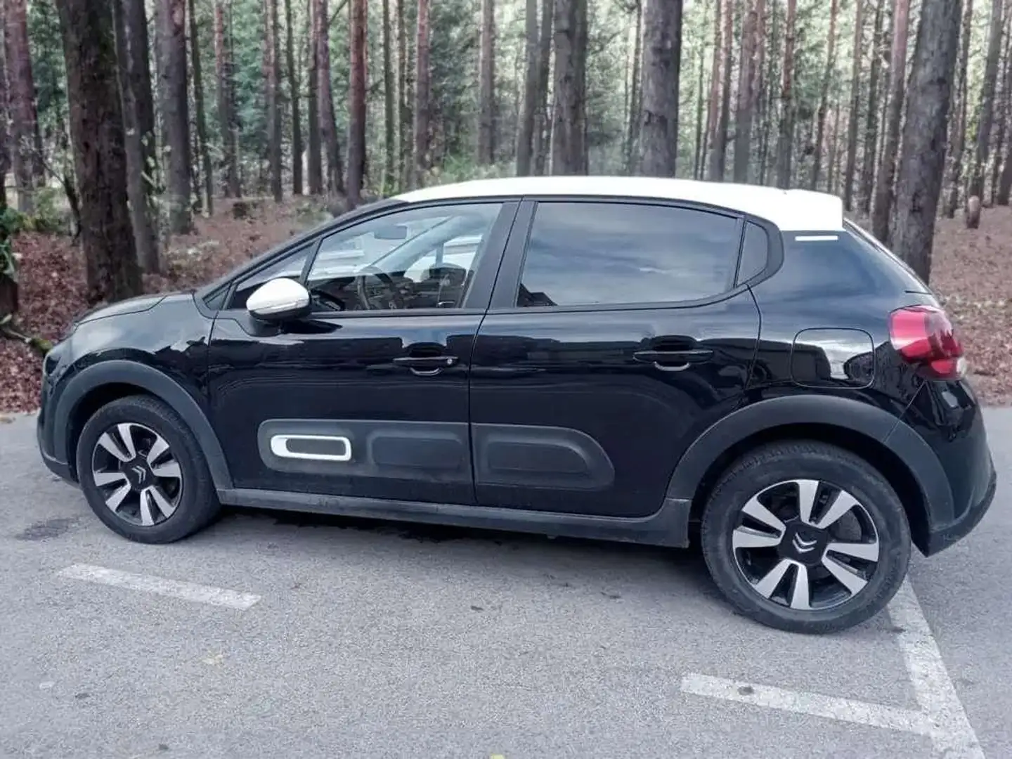 Citroen C3 PureTech 60KW 83CV Feel 5p. Negro - 1