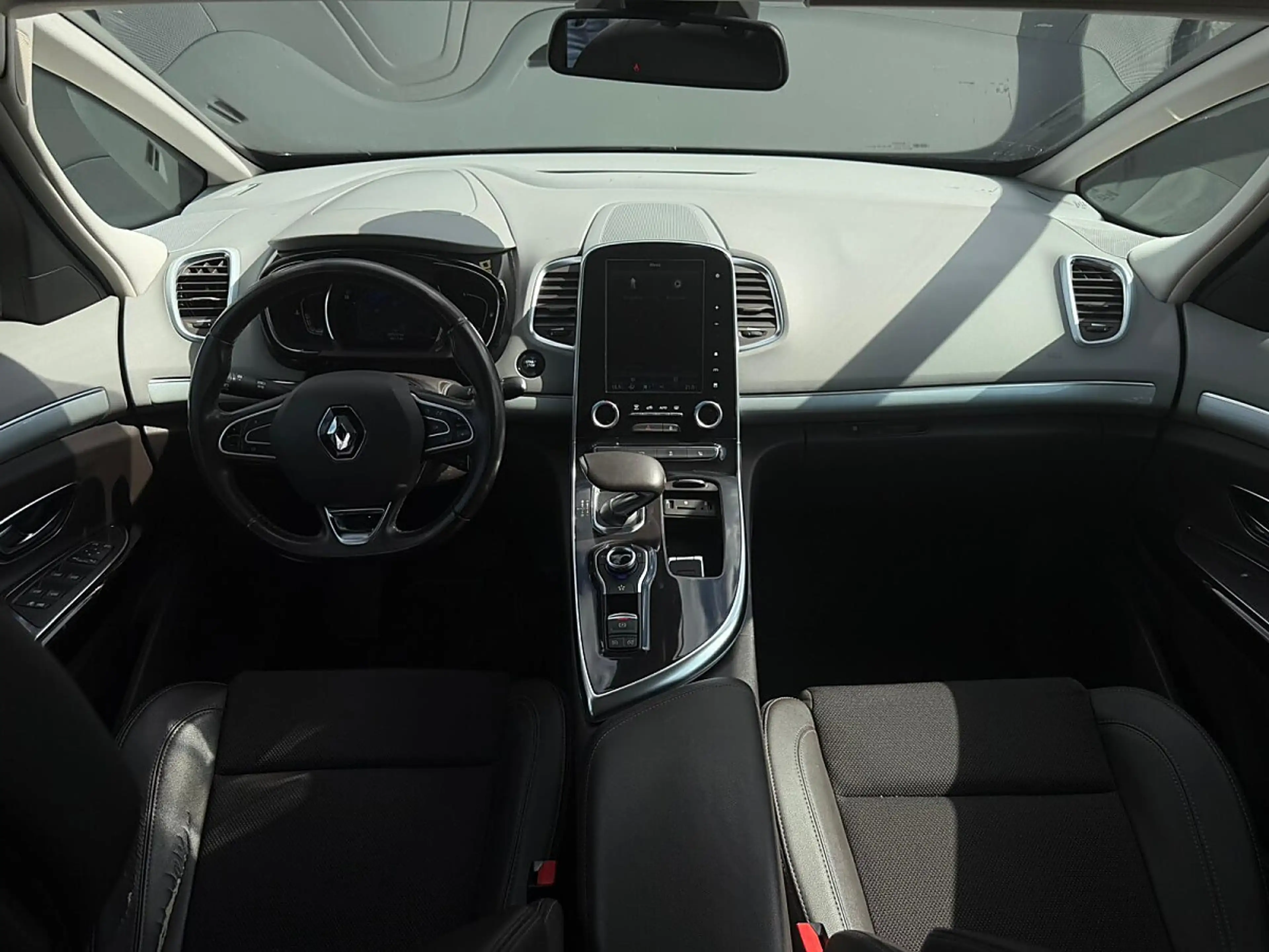 Renault Espace Intens Energy dCi 160 EDC — photo 13