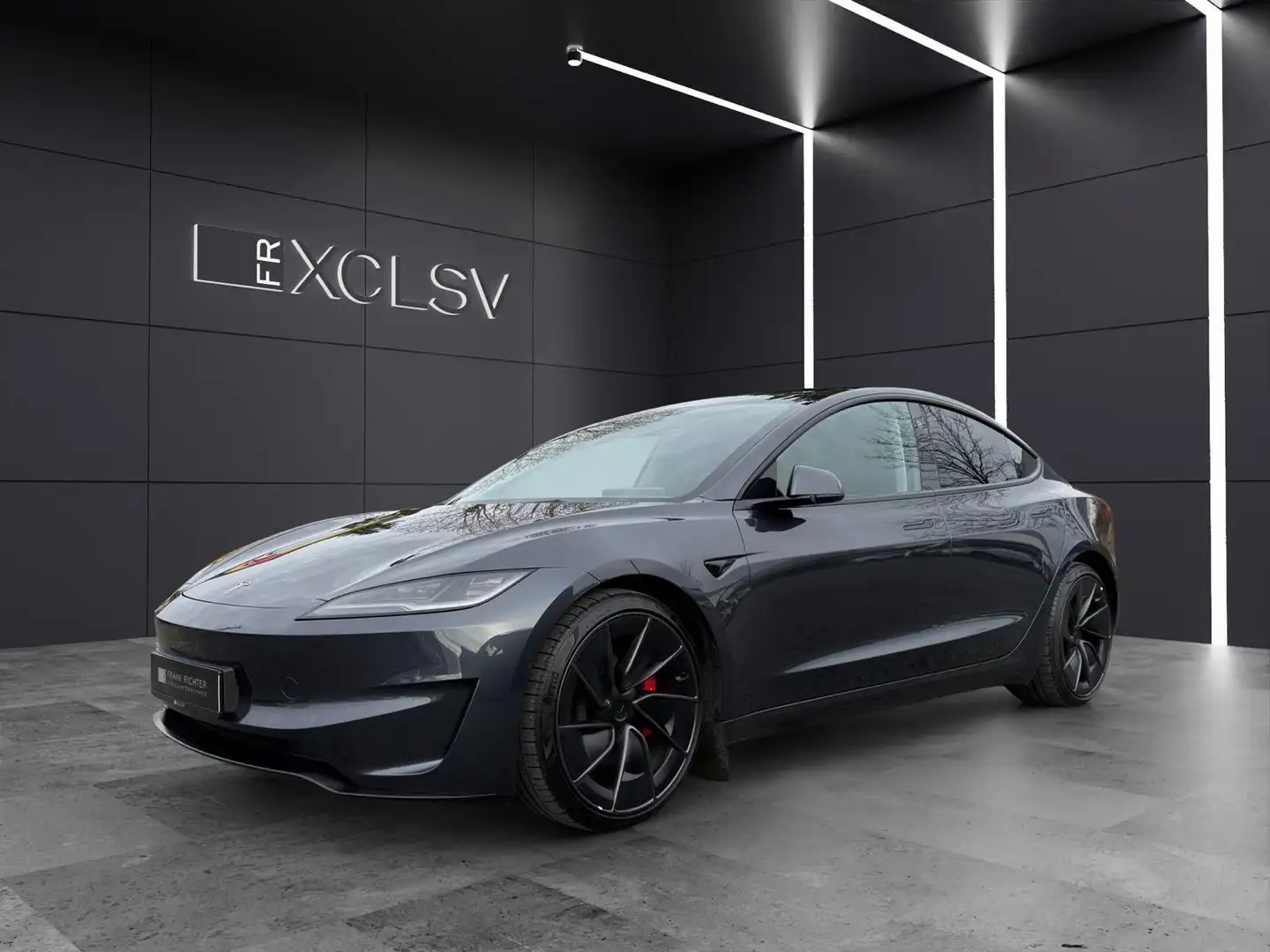 Tesla Model 3 Performance Highland Dual AWD 20" Warp! Grau - 1