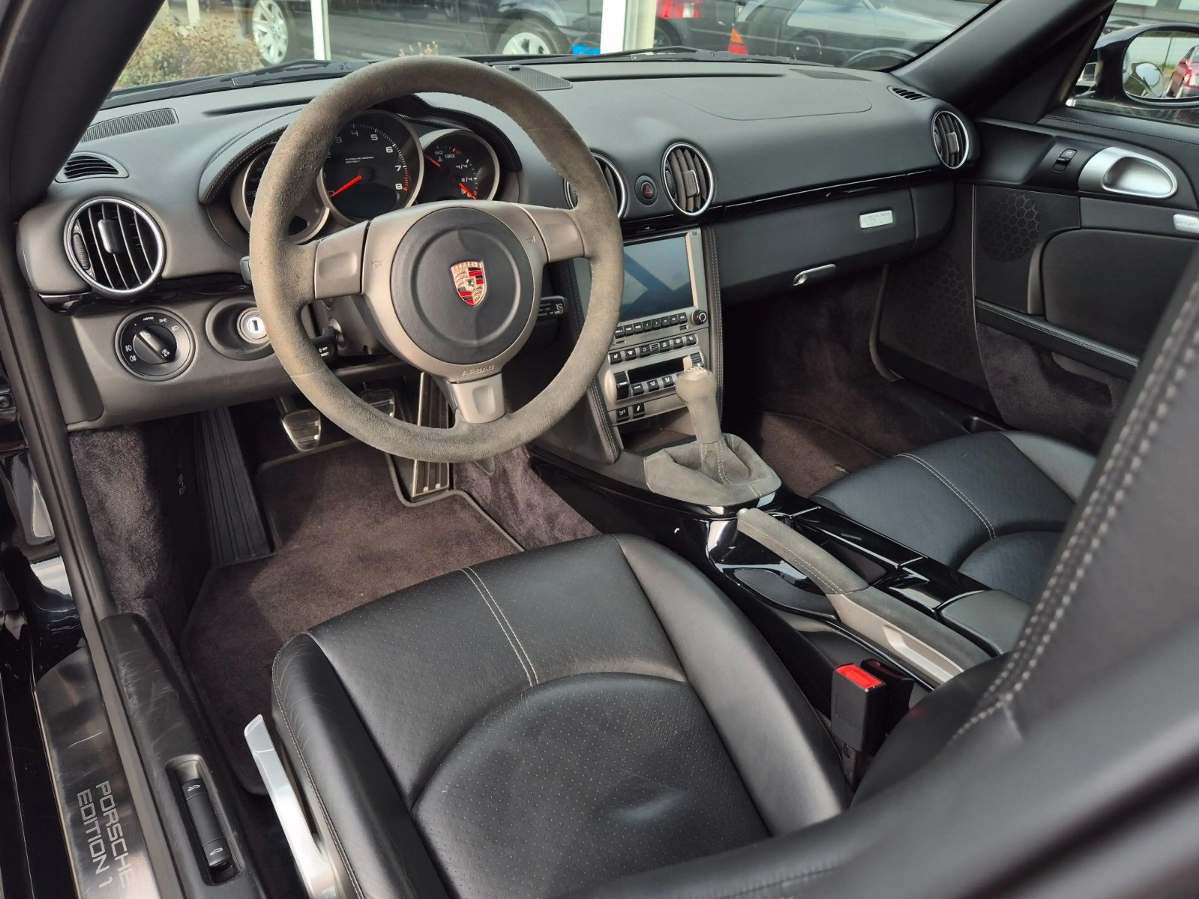 Porsche Cayman Porsche Design Edition 1/One of 777 — photo 9