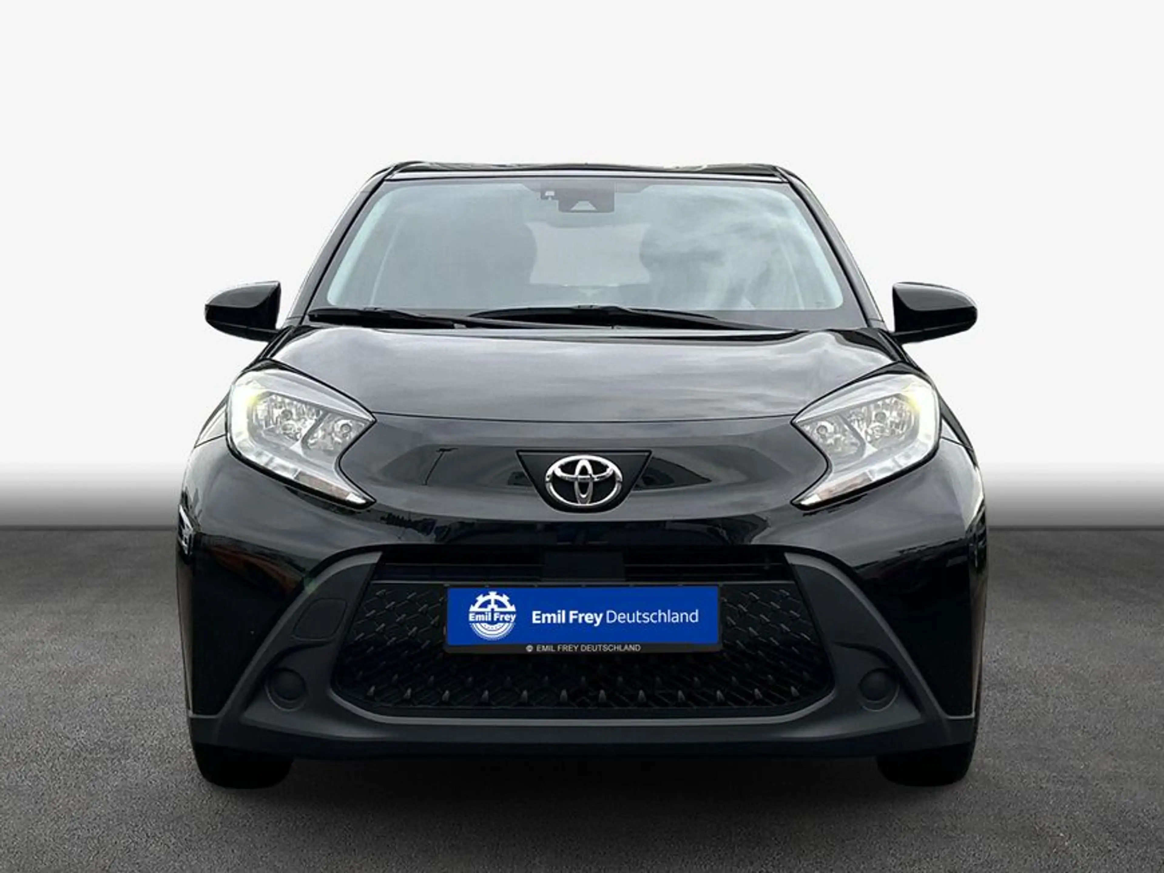 Toyota Aygo X X 1.0 S-CVT Play — photo 3