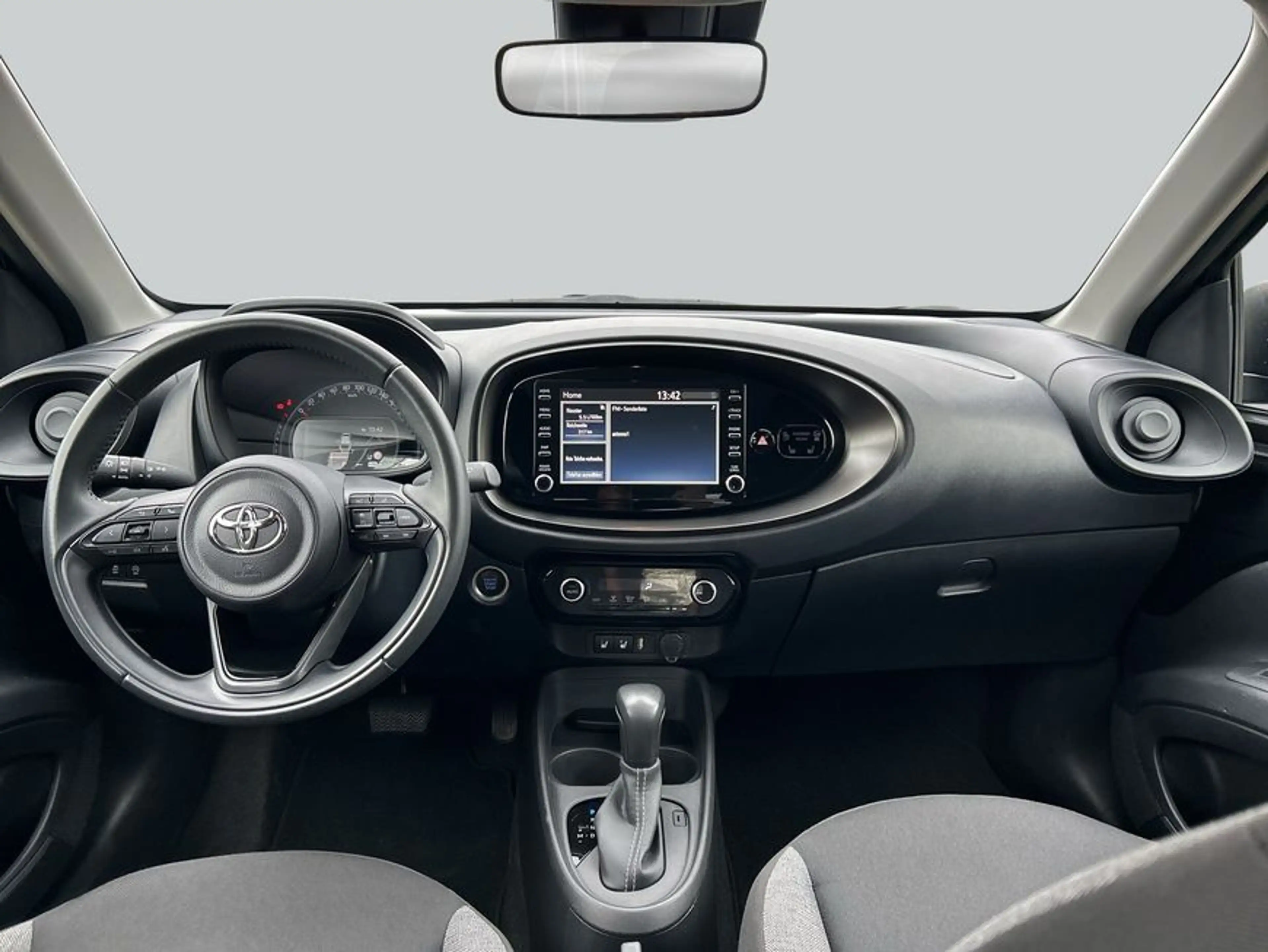 Toyota Aygo X X 1.0 S-CVT Play — photo 13