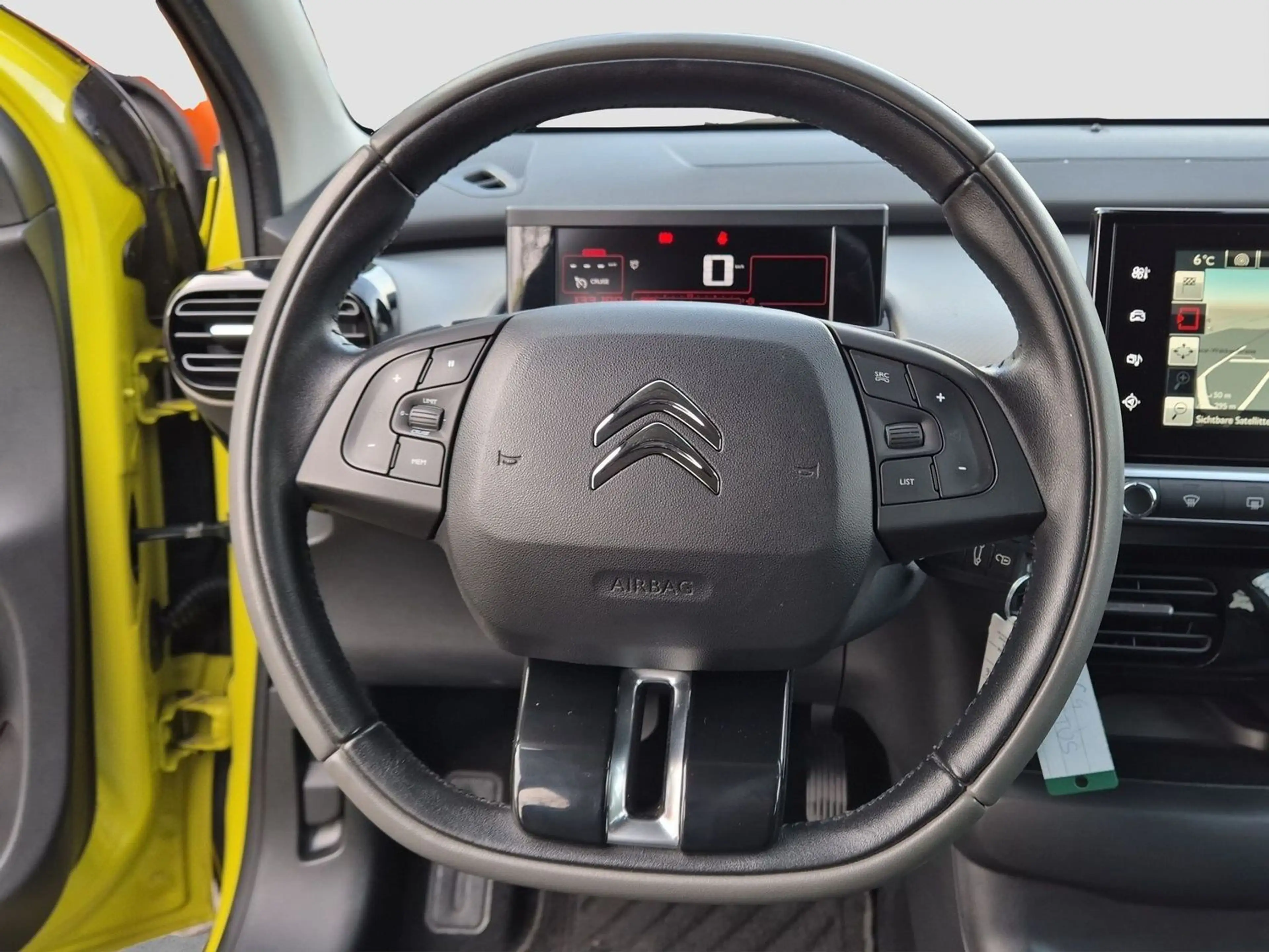 Citroen C4 Cactus Shine Navi Sitzheizung R-Cam PDC v+h — photo 14