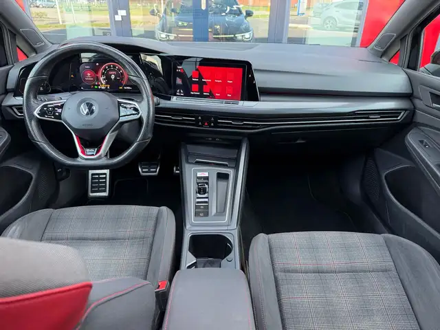 Volkswagen Golf view 12