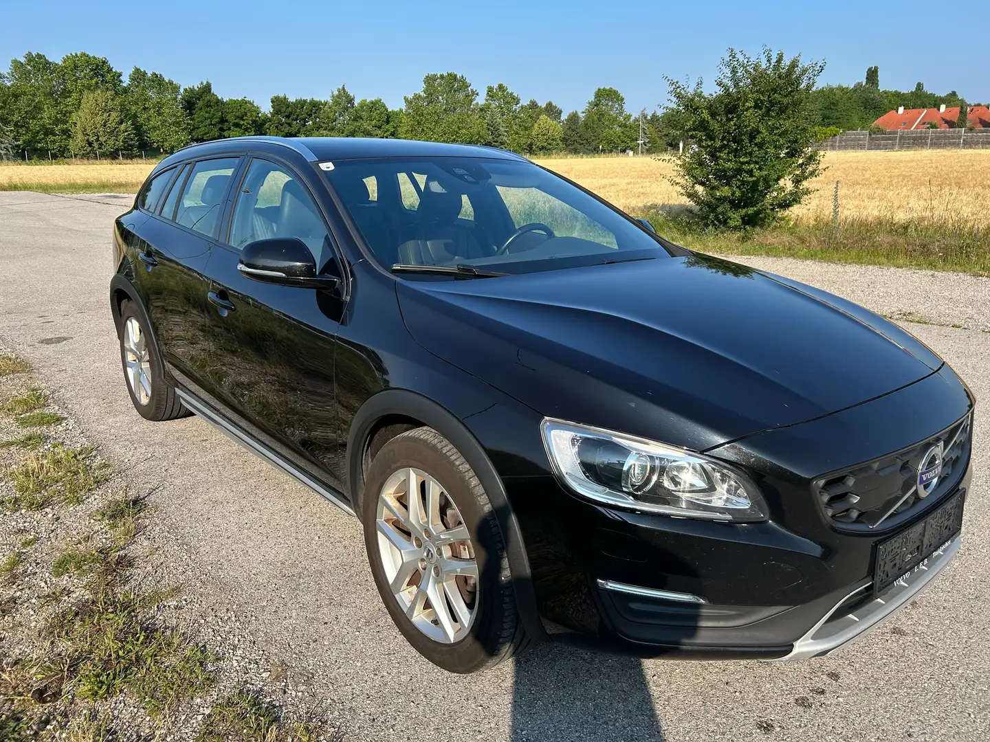 Volvo V60 Cross Country V60 Cross Country D4 AWD Summum Geartronic Summum Schwarz - 2