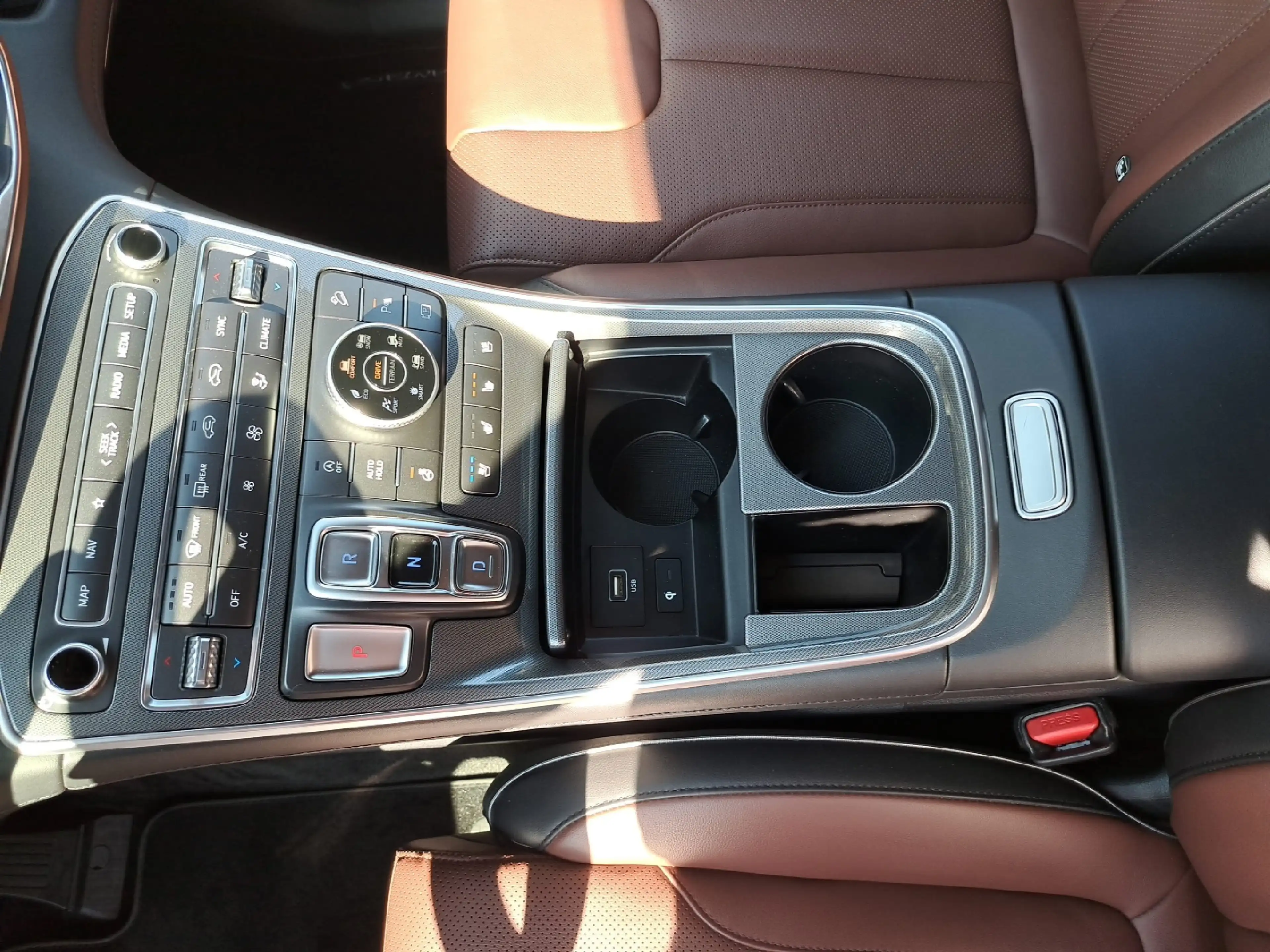 Hyundai SANTA FE 2.2 CRDi 5-Sitzer Prime *ACC*HDA*4xSHZ* — photo 16