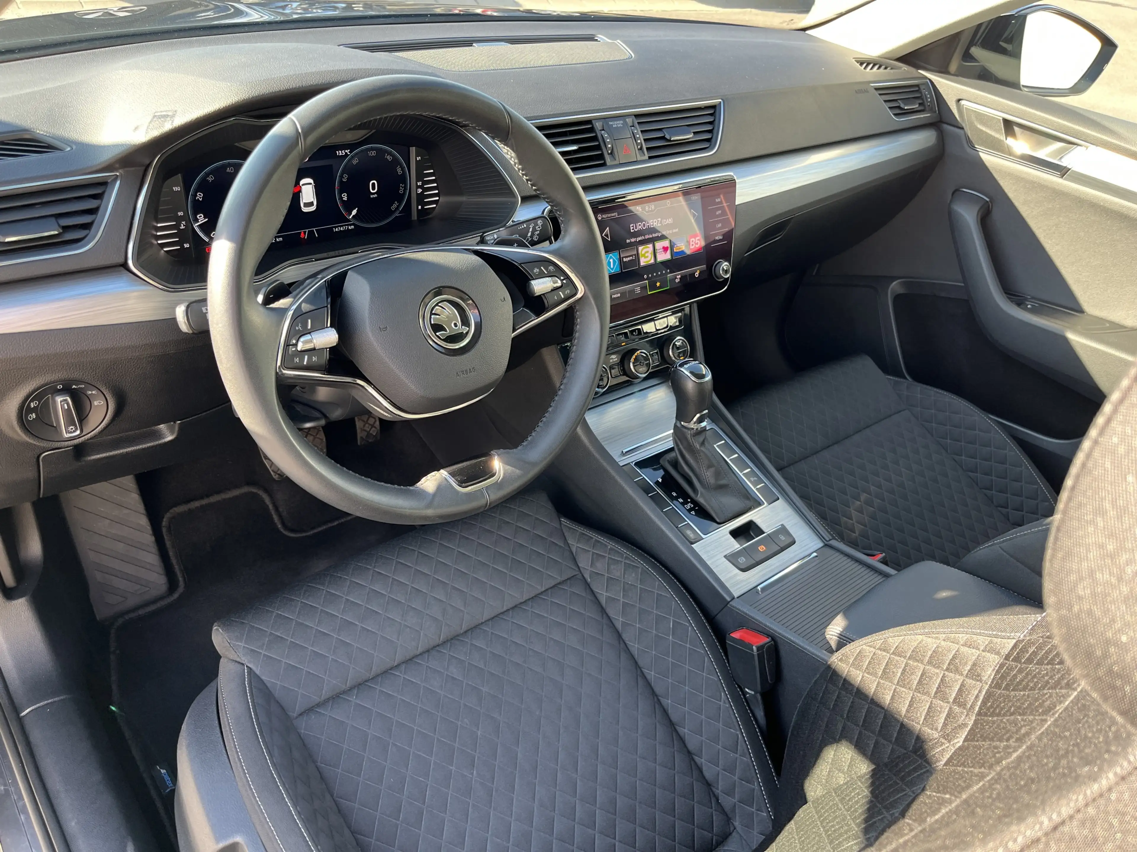 Skoda Superb Combi 2.0 TDI DSG Ambition 104€ m.20% Anz. Navi — photo 12