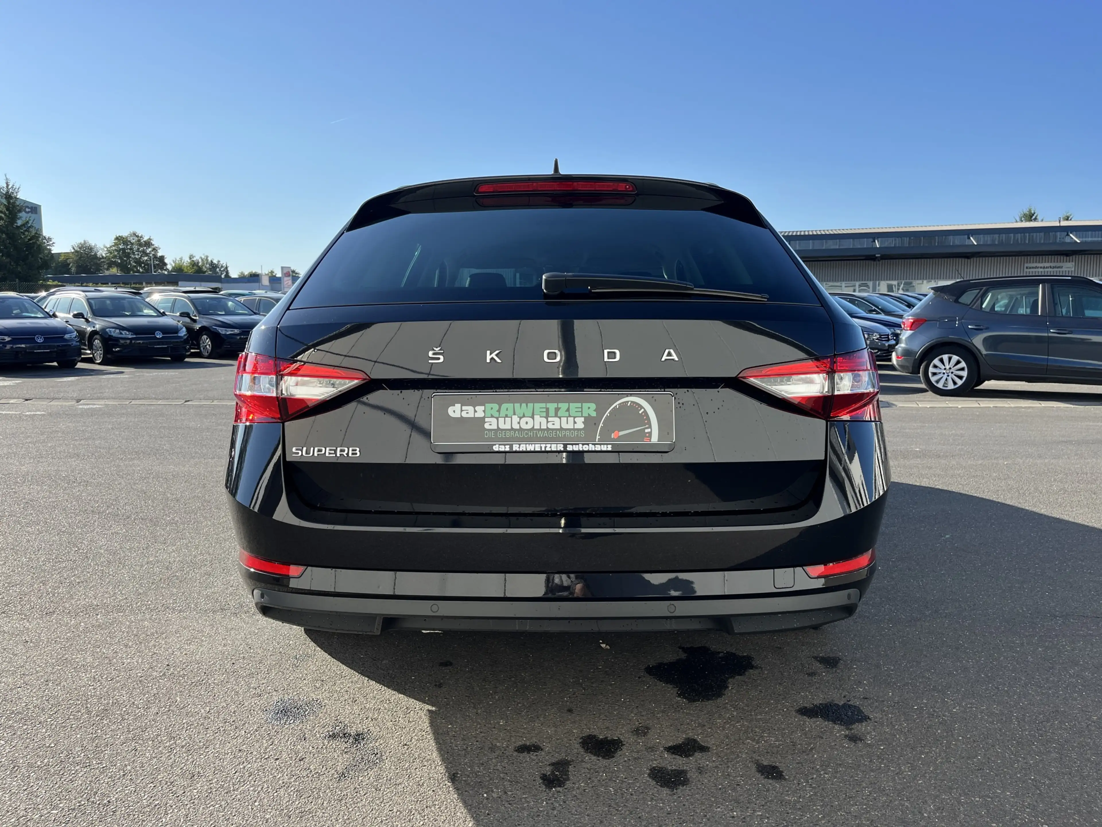 Skoda Superb Combi 2.0 TDI DSG Ambition 104€ m.20% Anz. Navi — photo 9