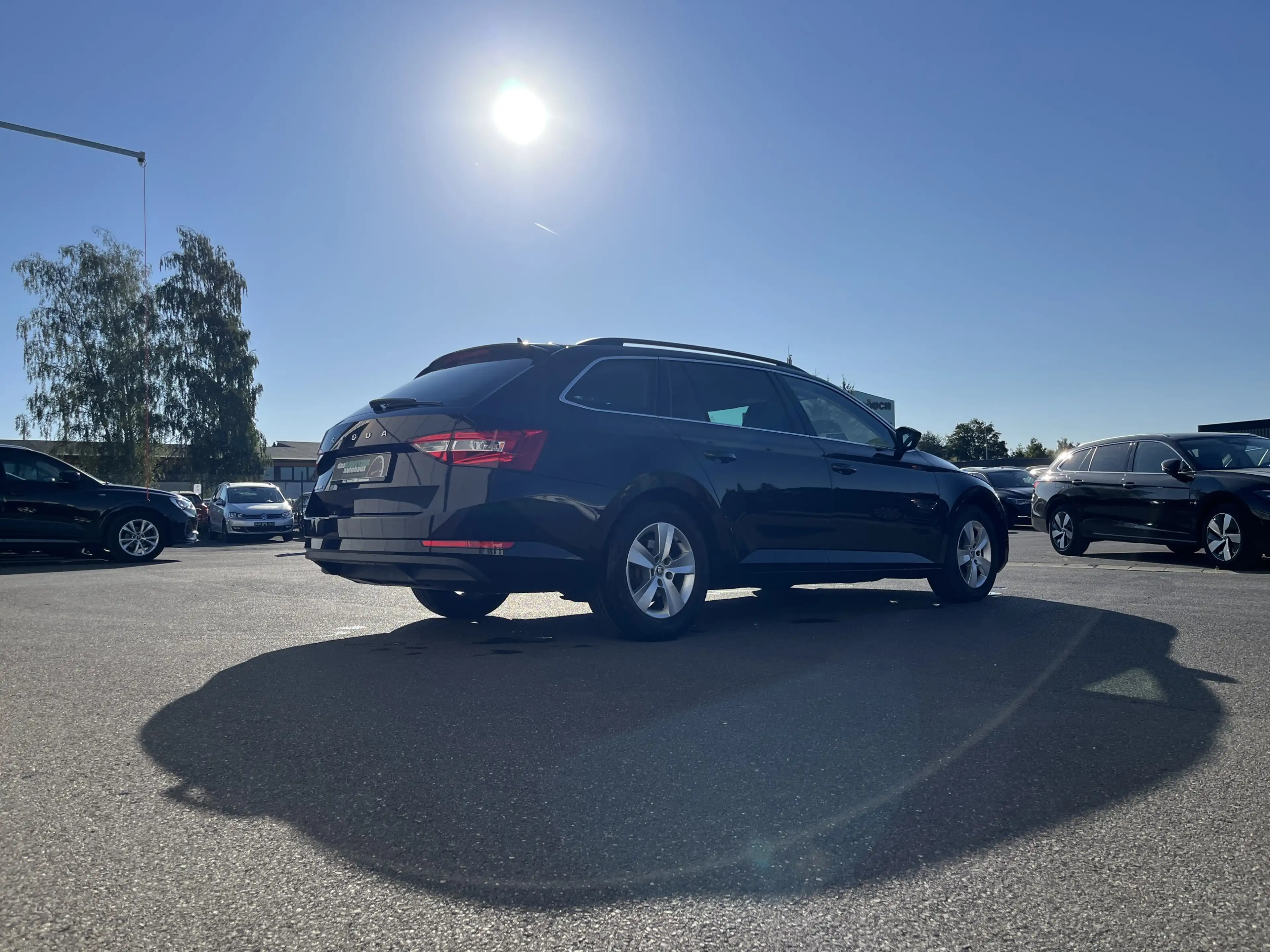 Skoda Superb Combi 2.0 TDI DSG Ambition 104€ m.20% Anz. Navi — photo 7