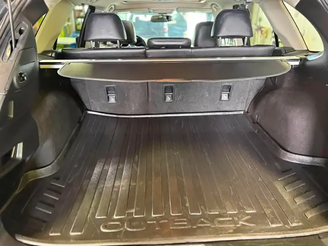 Subaru OUTBACK 2017 — photo 8