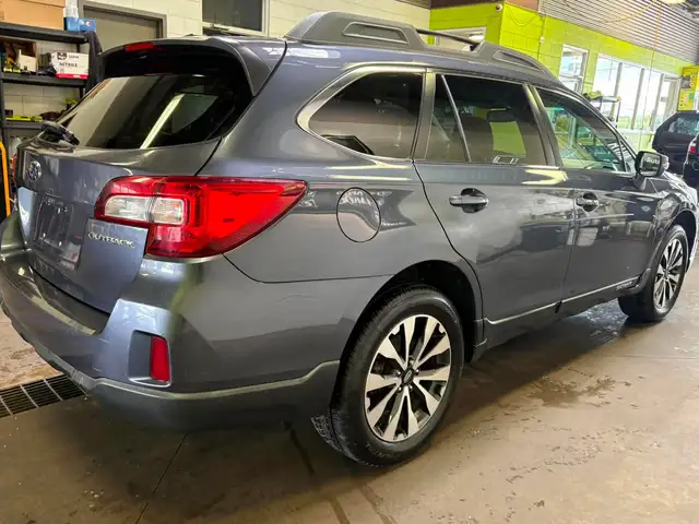 Subaru OUTBACK 2017 — photo 2