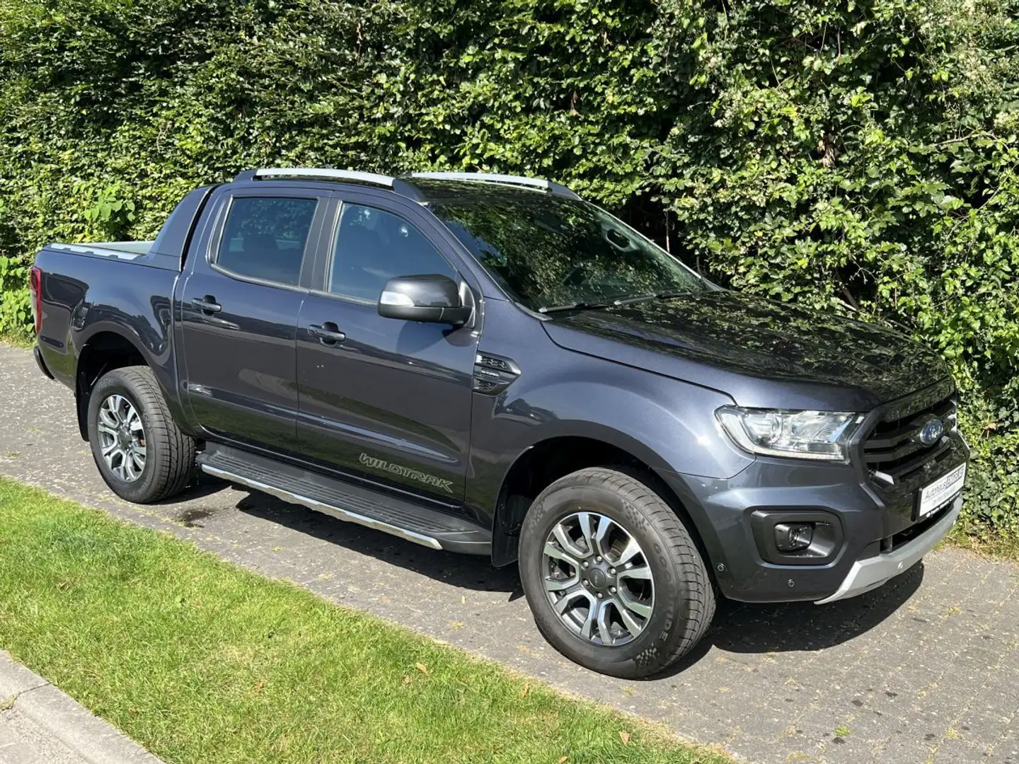 Ford Ranger Wildtrak 2.0 Bi-Turbo *gepfl. Zustand* Grau - 1