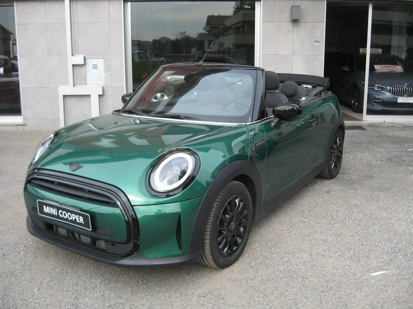 MINI Cooper Cabrio 1.5 Sidewalk Automatica SOLO KM 51.000 CERTIFICATI Verde - 1