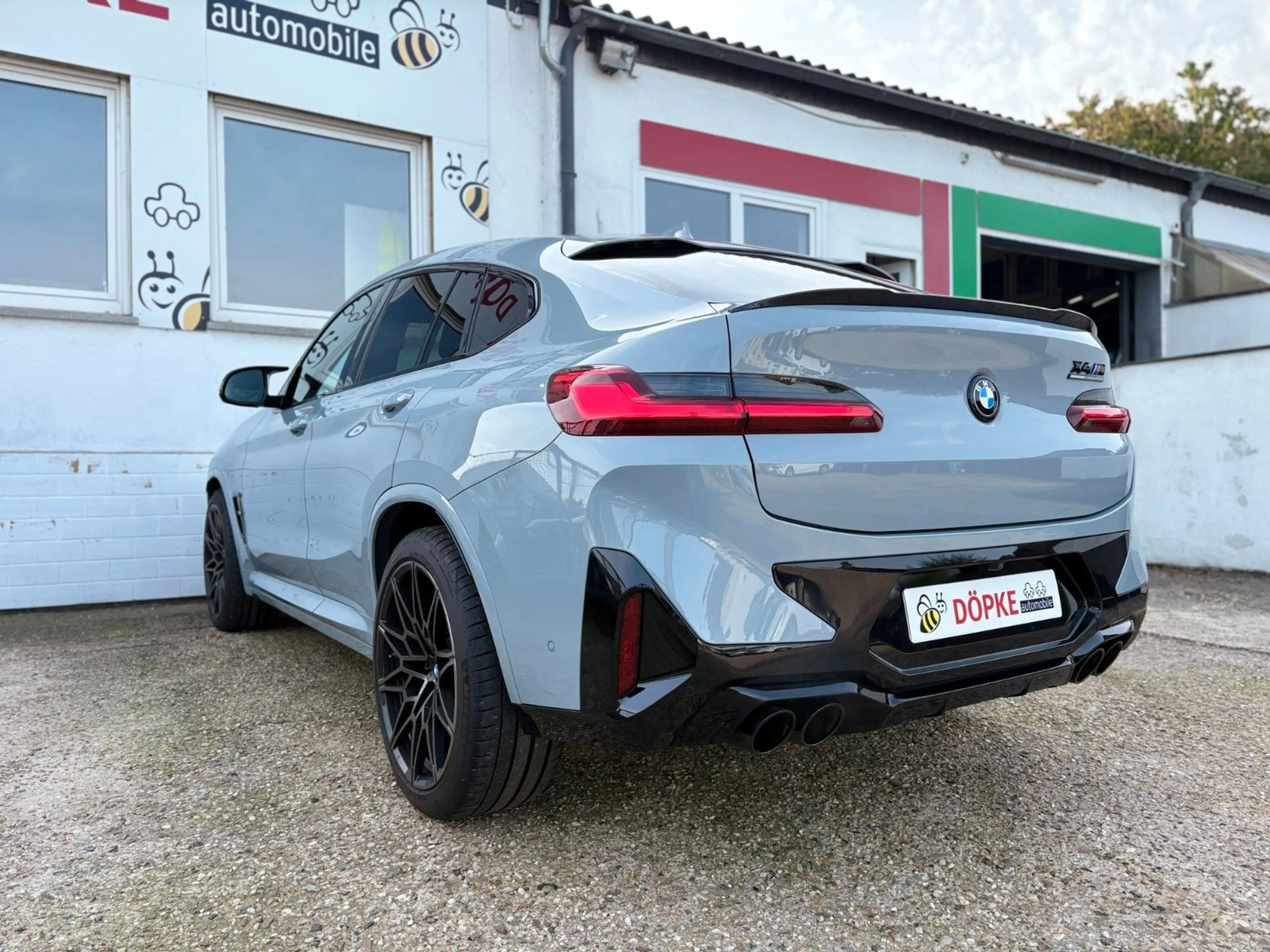 BMW X4 M Competition Drivers Package 2. Hand — photo 8