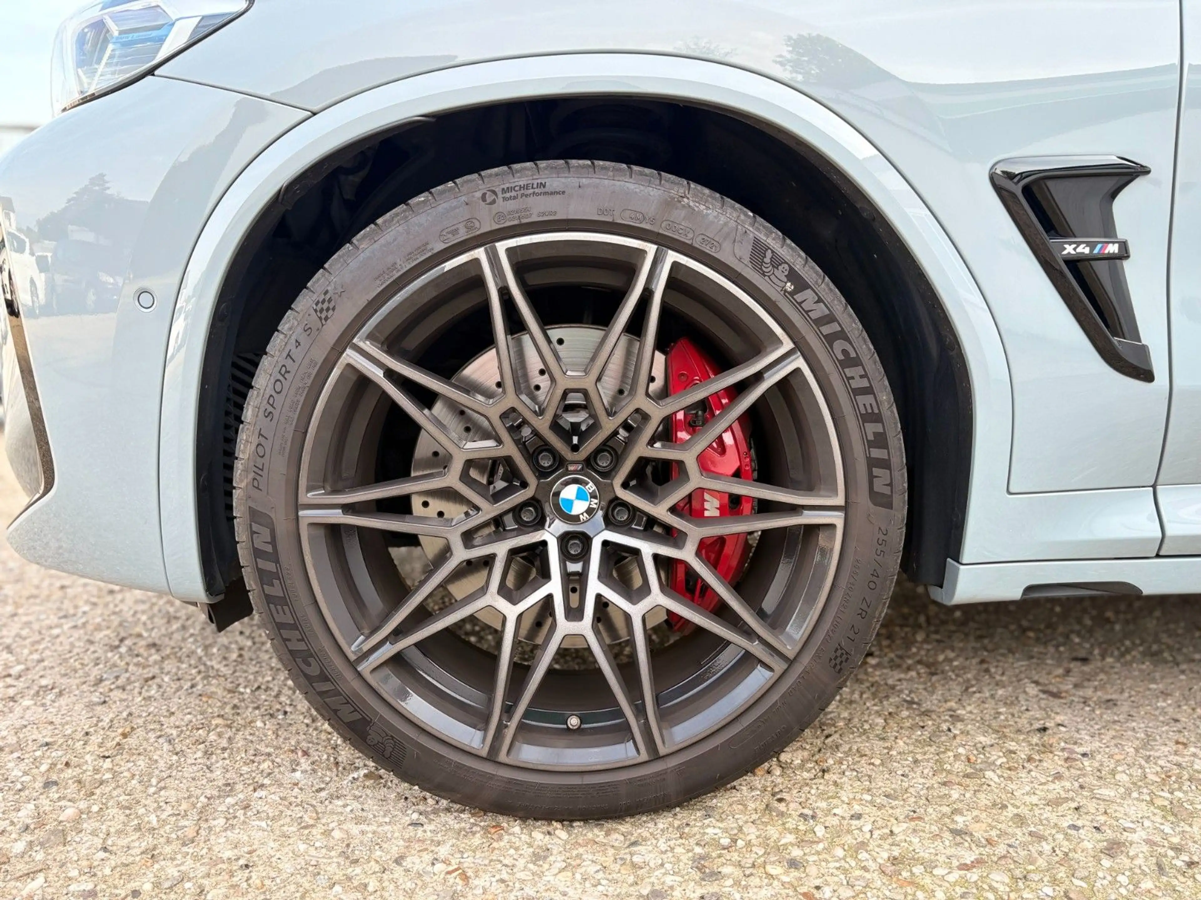 BMW X4 M Competition Drivers Package 2. Hand — photo 9