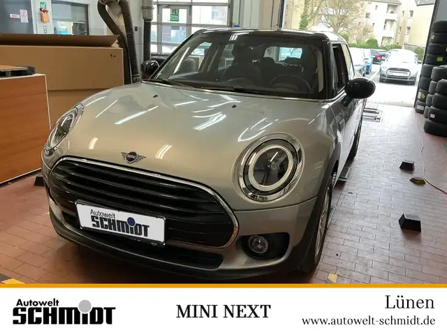 MINI Cooper Clubman Cooper Essential Trim + 2J-NEXT-GARANTIE