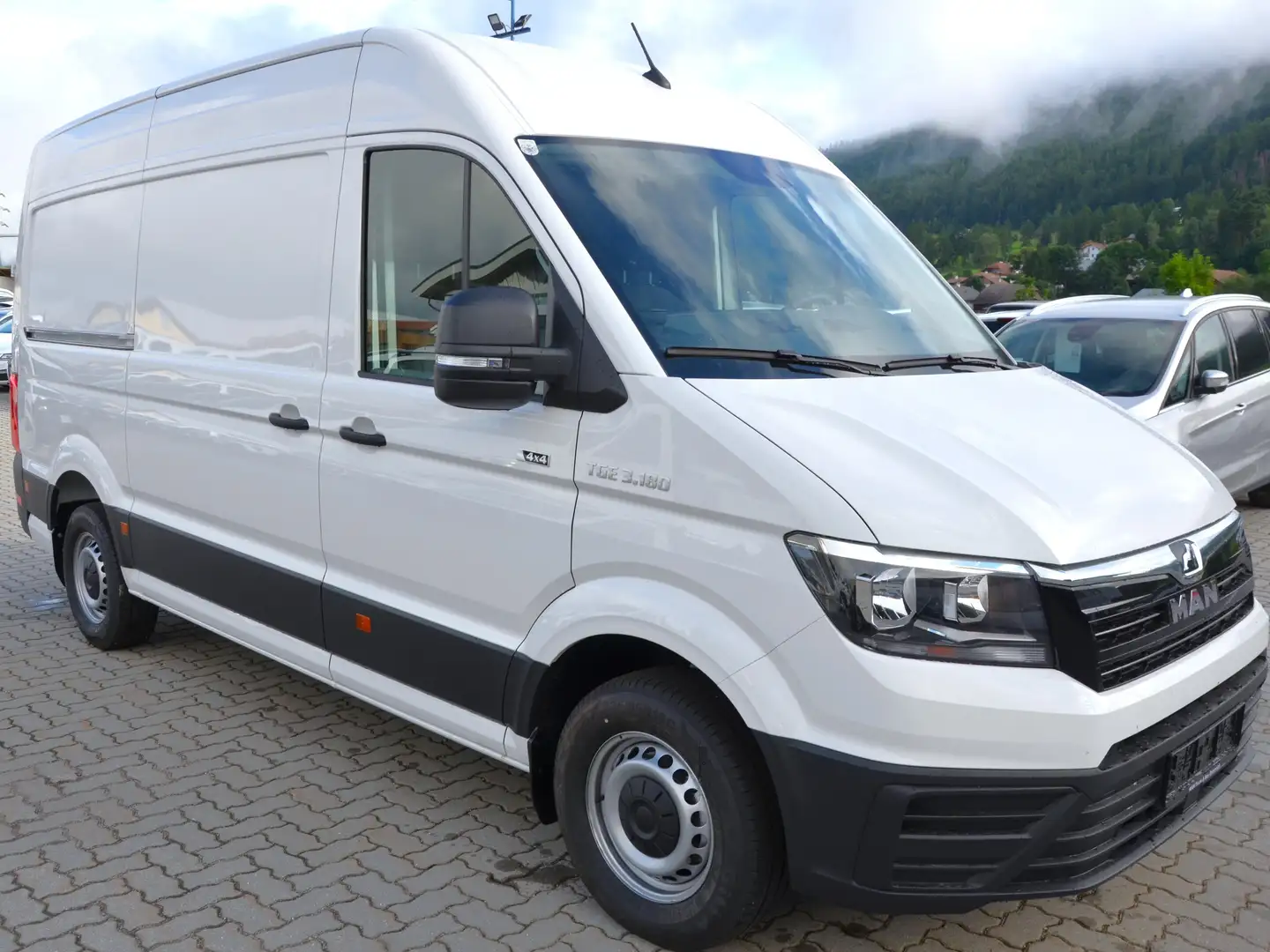 Volkswagen Crafter /MAN TGE 3.180 2.0 TDI 4X4 SB Bianco - 1