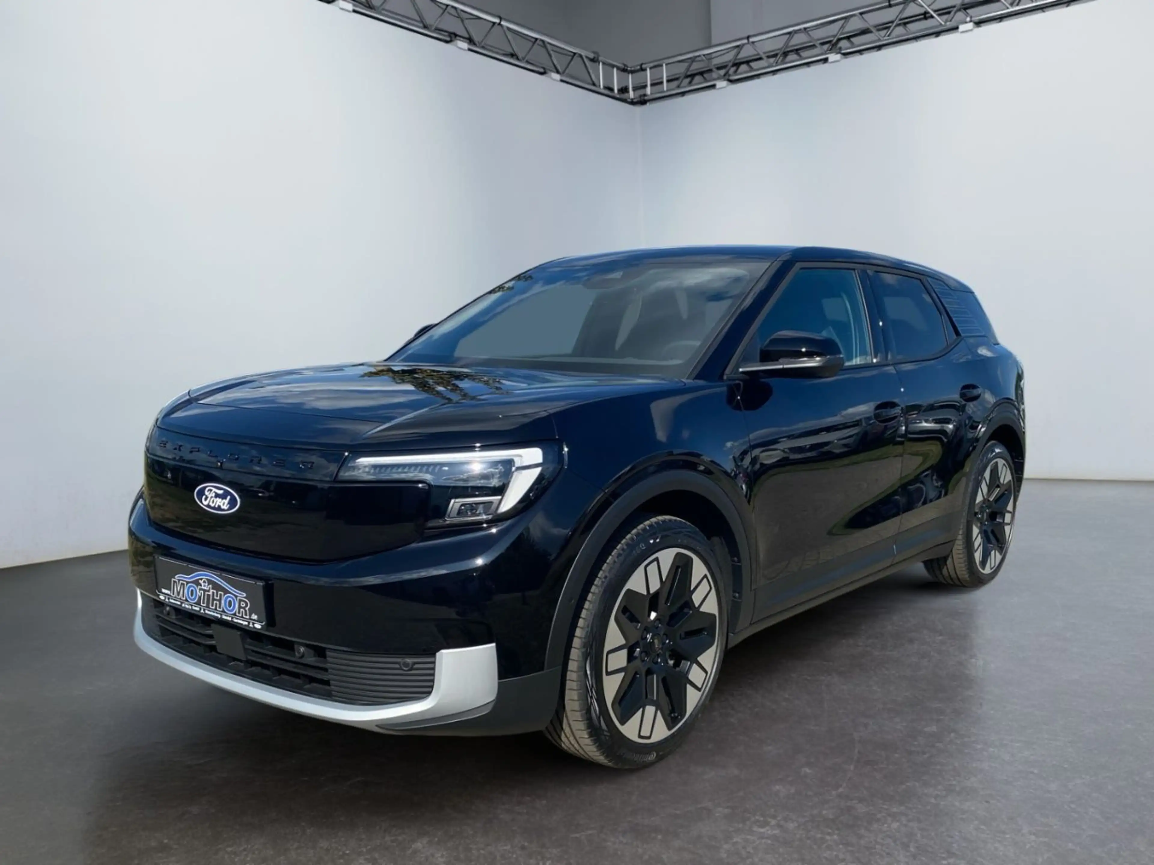 Ford Explorer Premium AWD Wärmepumpe+360-Grad-Kamera — photo 2