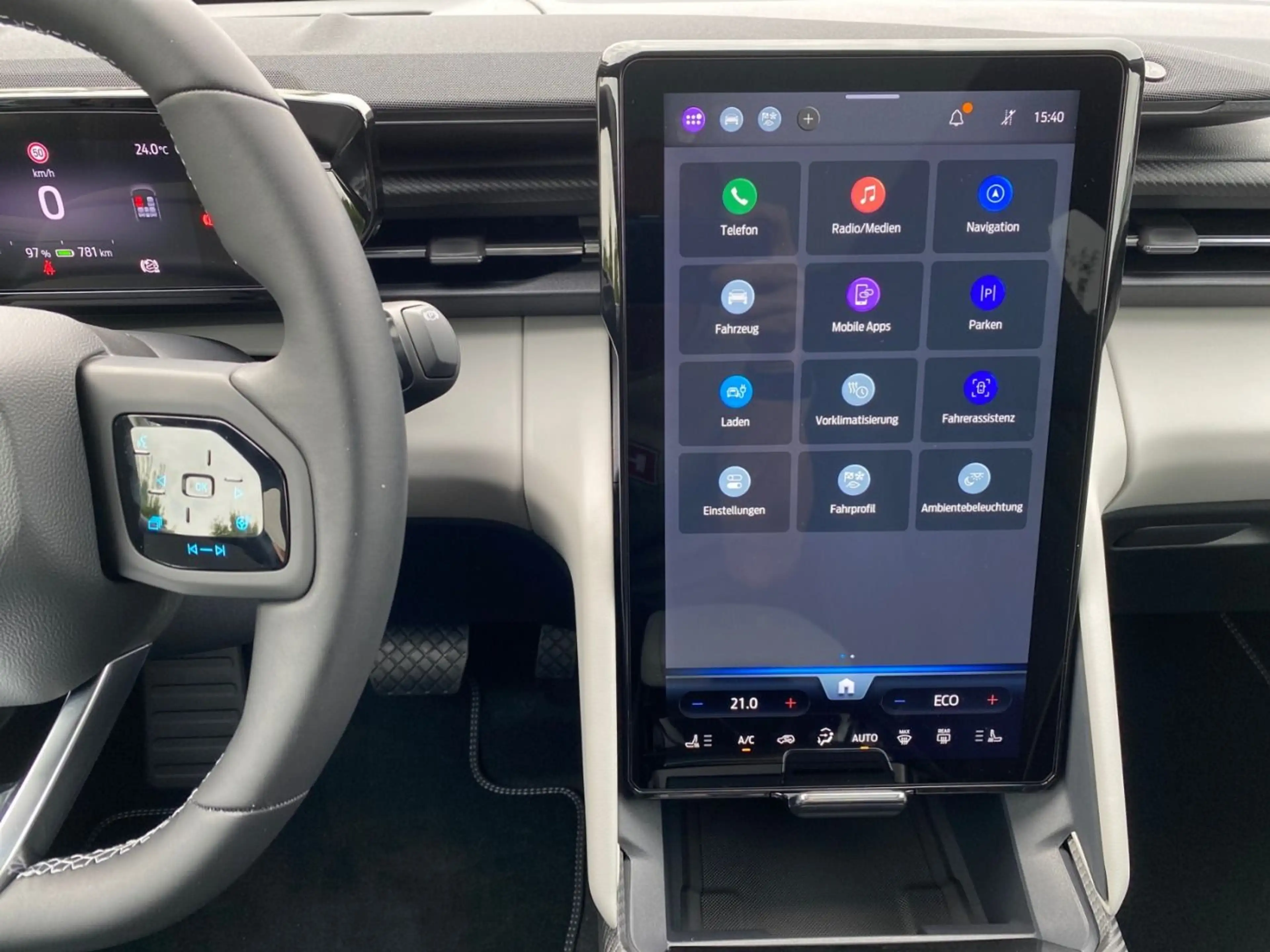 Ford Explorer Premium AWD Wärmepumpe+360-Grad-Kamera — photo 8