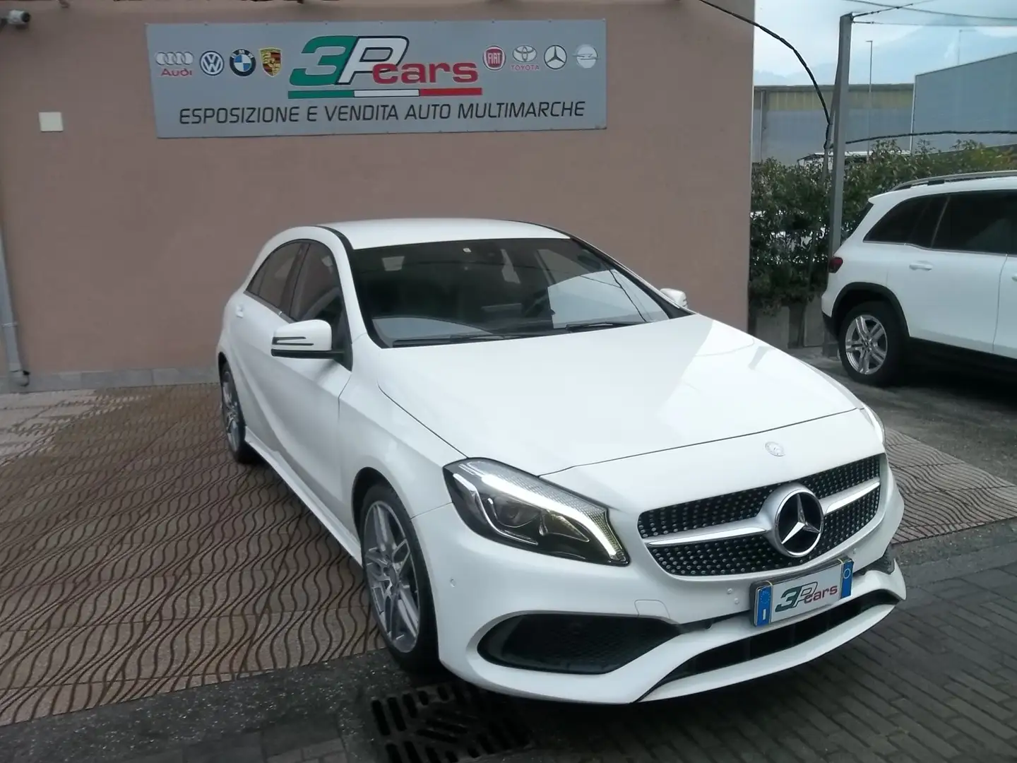 Mercedes-Benz A 200 EU6 200cdi Premium auto Blanc - 1