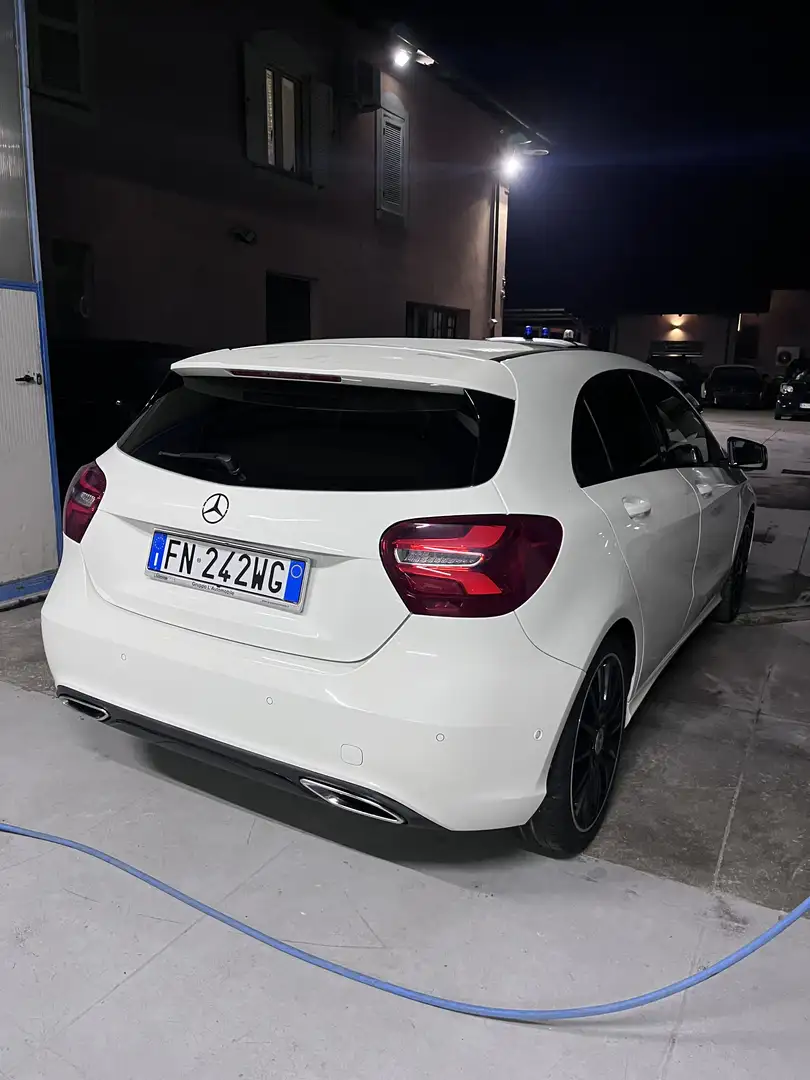 Mercedes-Benz A 200 d Premium auto my16 - 2