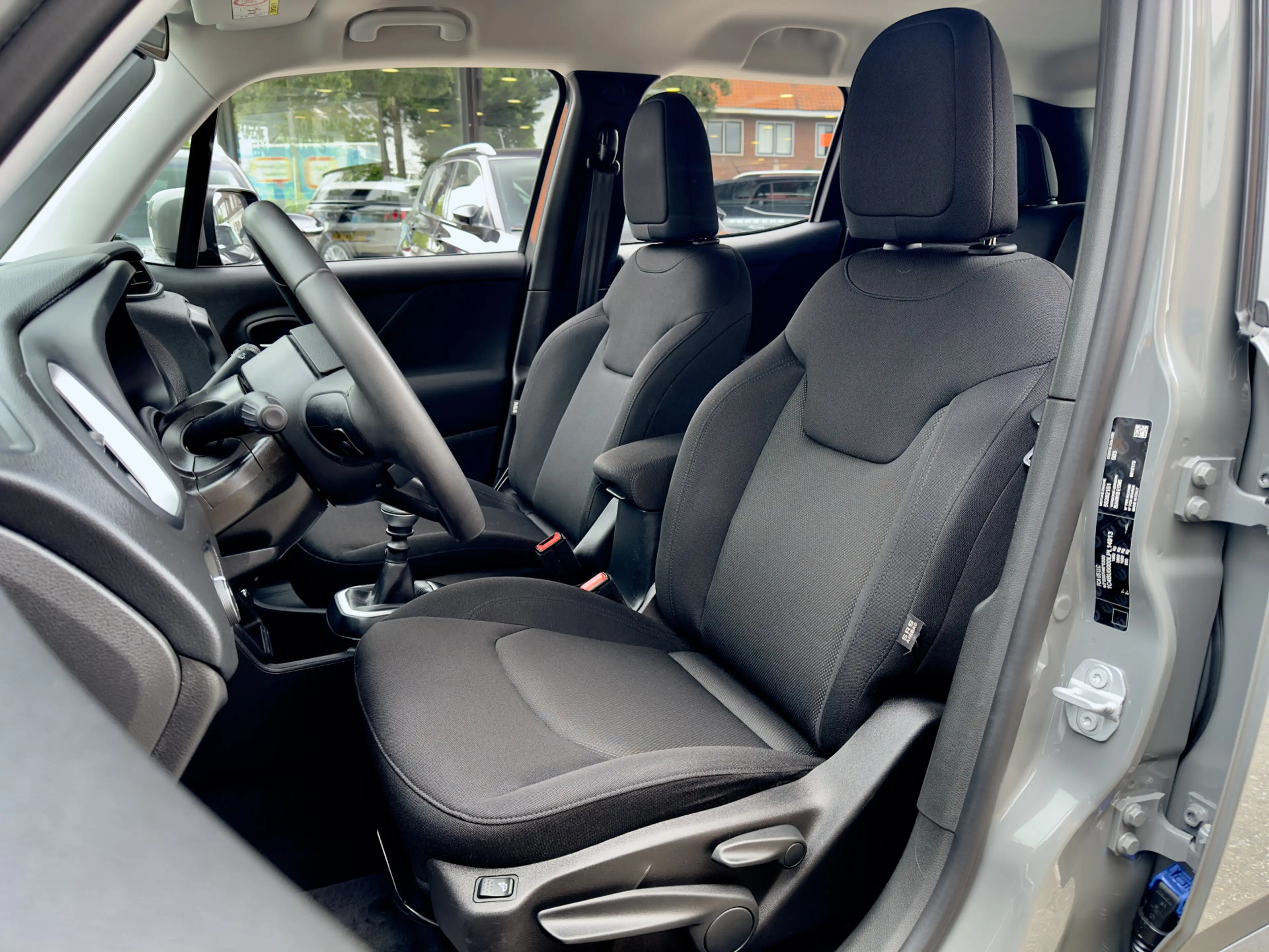 Jeep Renegade 1.0 TURBO ACTIE! BETAAL NU 50% 8450 DE REST IN 2JR — photo 12