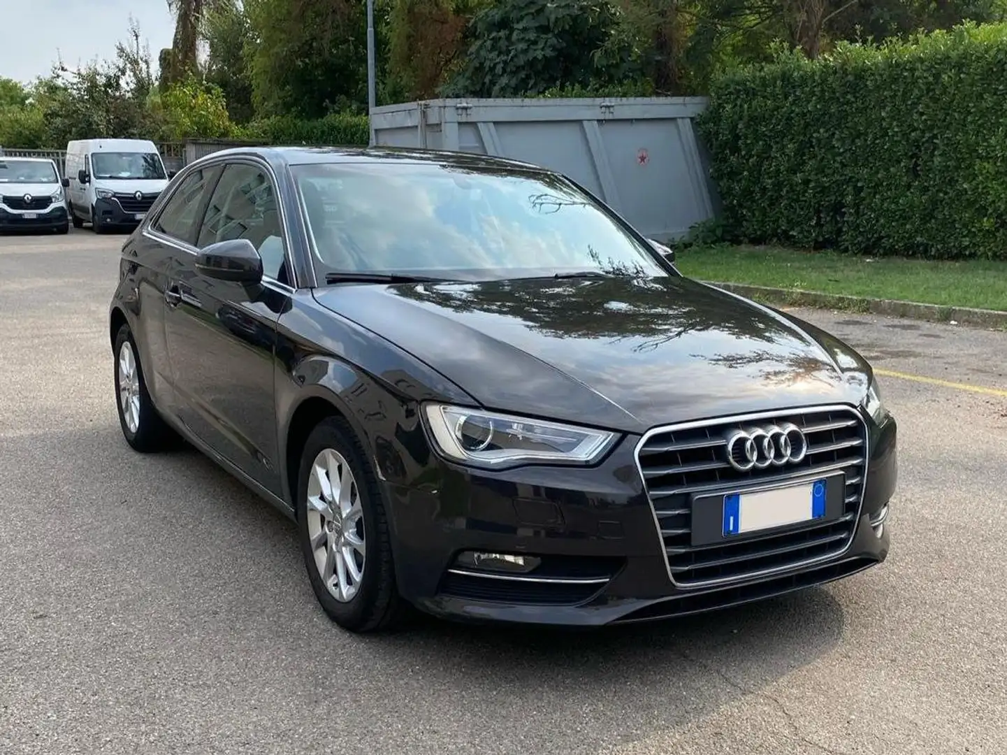 Audi A3 A3 III 2013 3p 1.6 tdi Admired 110cv s-tronic E6 Negro - 1