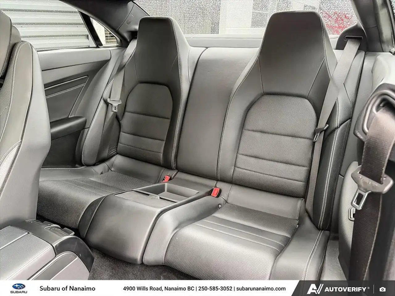 Mercedes-Benz E-Class photo Mercedes-Benz E-Class