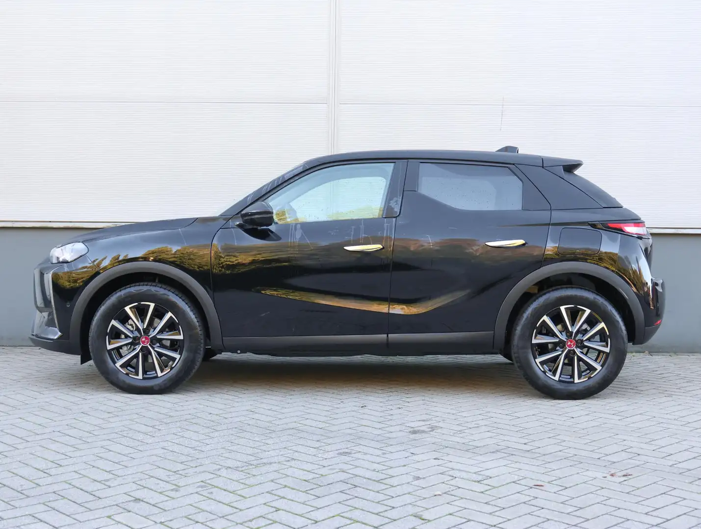 DS Automobiles DS 3 100pk P.T. Performance Line | Alcantara | Dodehoek Zwart - 2