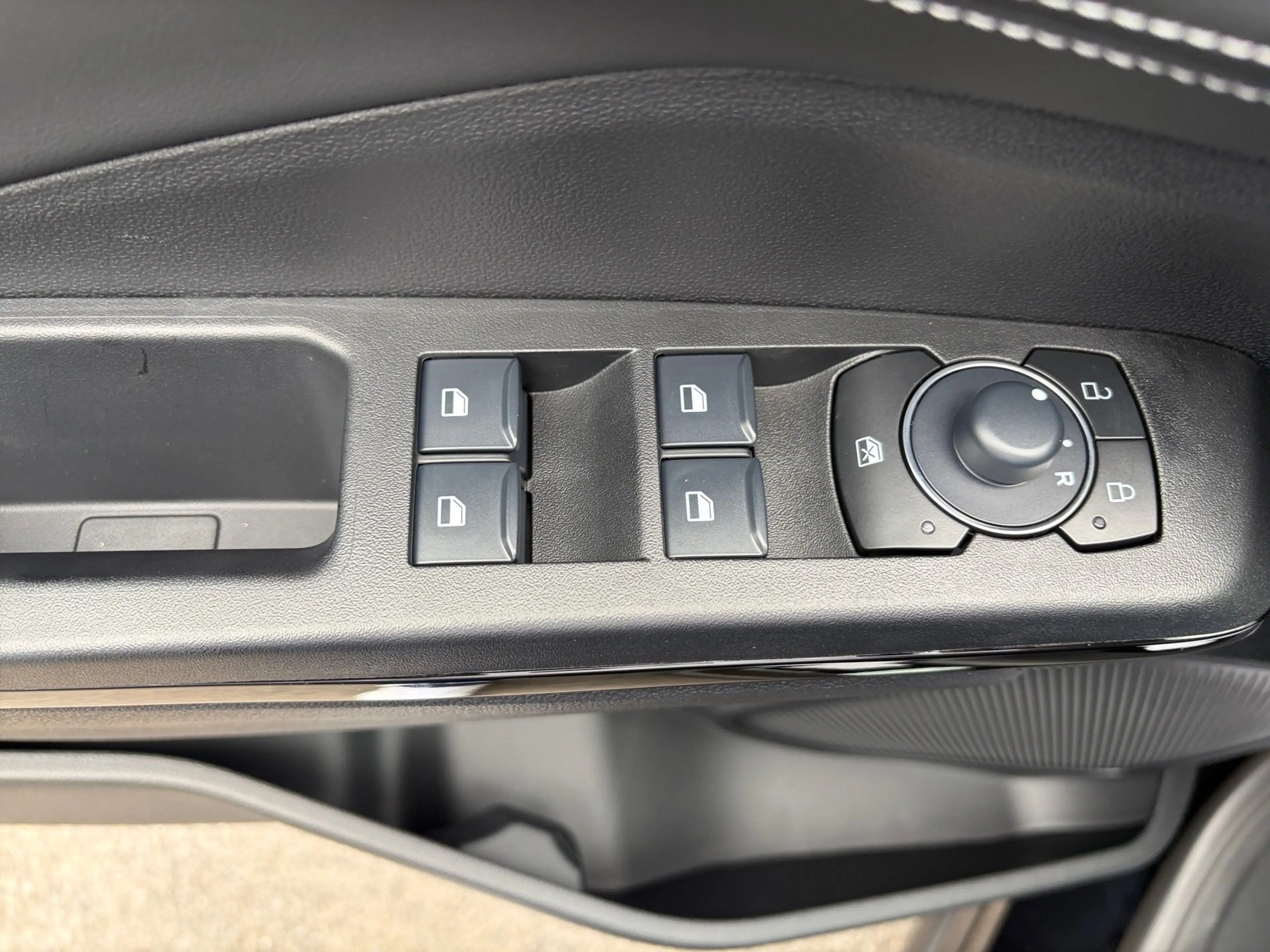 Ford Puma Titanium — photo 15
