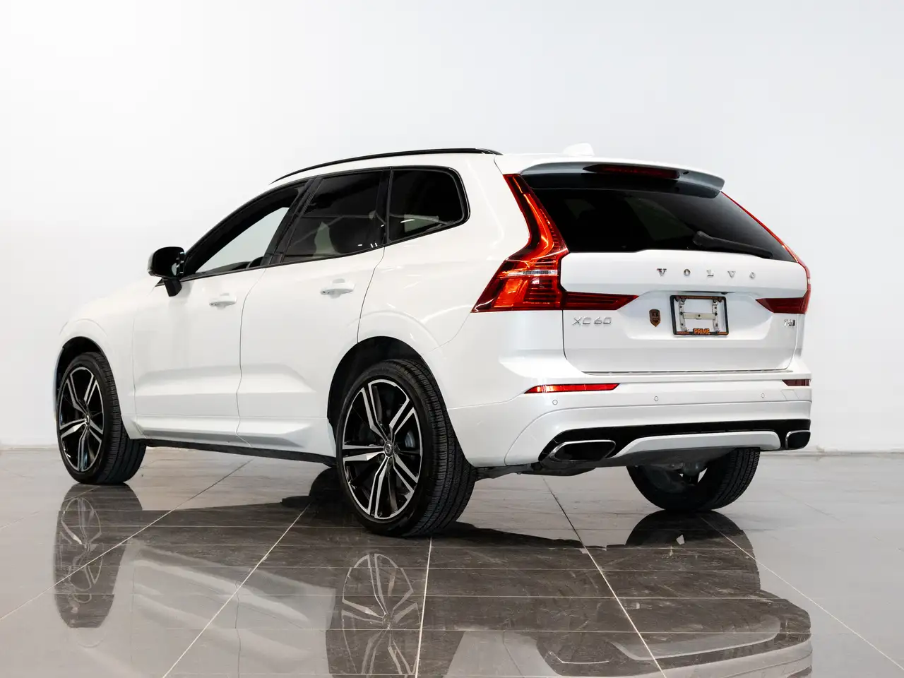 Volvo XC60 снимка Volvo XC60