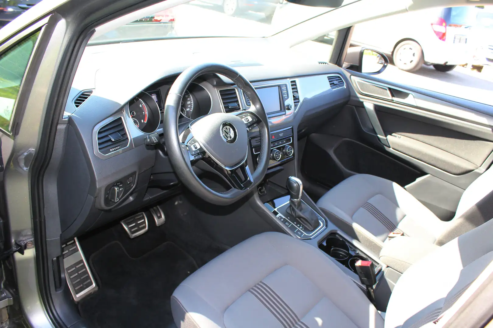 Volkswagen Golf Sportsvan Allstar BMT/Start-Stopp Серый - 1