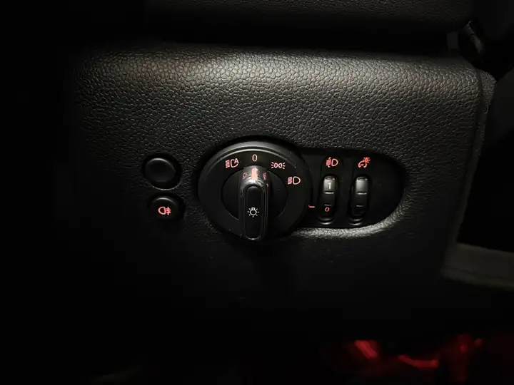 MINI Cooper 2023, foto 26