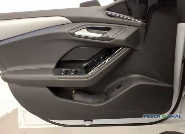 Audi A6 E-Tron view 4