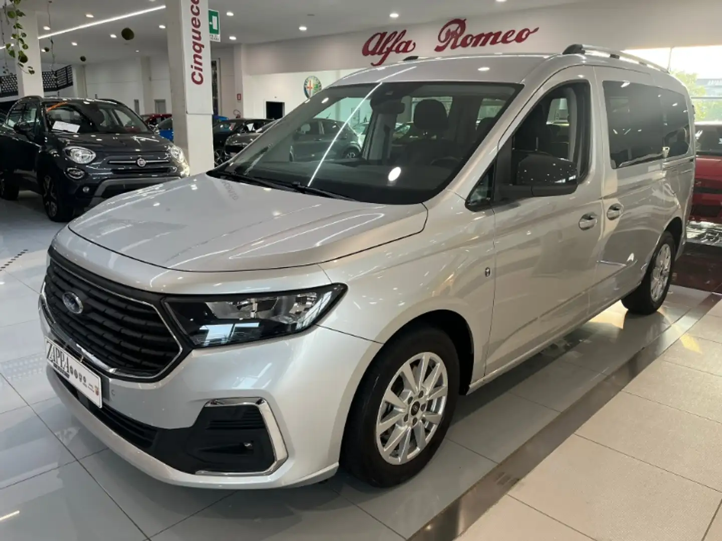 Ford Tourneo Connect Grand Tourneo Connect 2.0 EcoBlue 122 CV Powershift Titanium Argento - 1