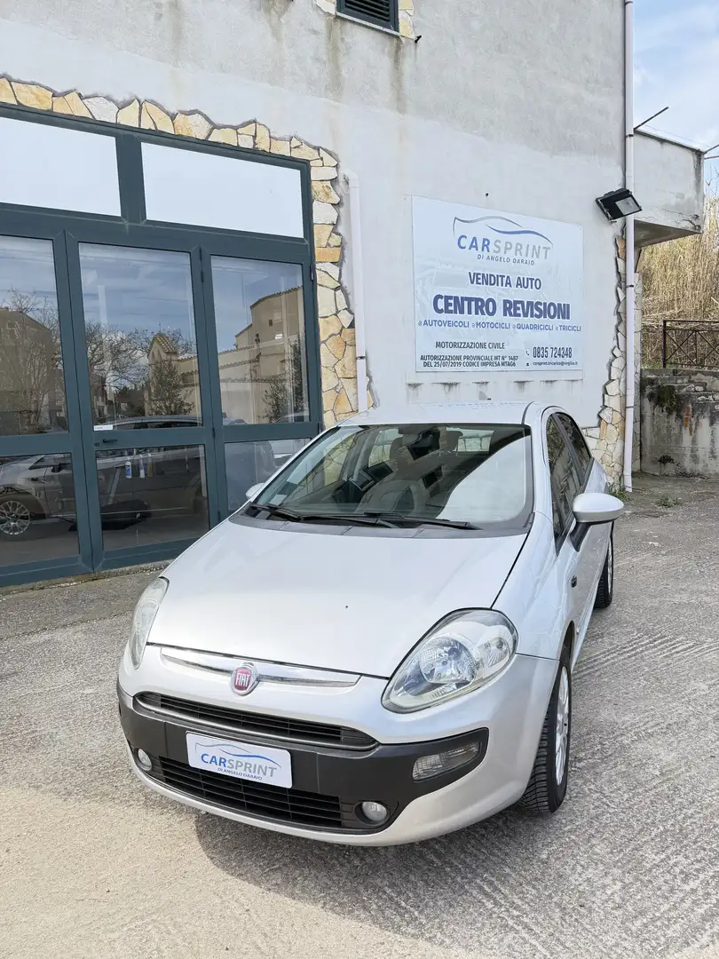 Fiat Punto Evo 5p 1.4 Emotion Gpl 77cv Silber - 1
