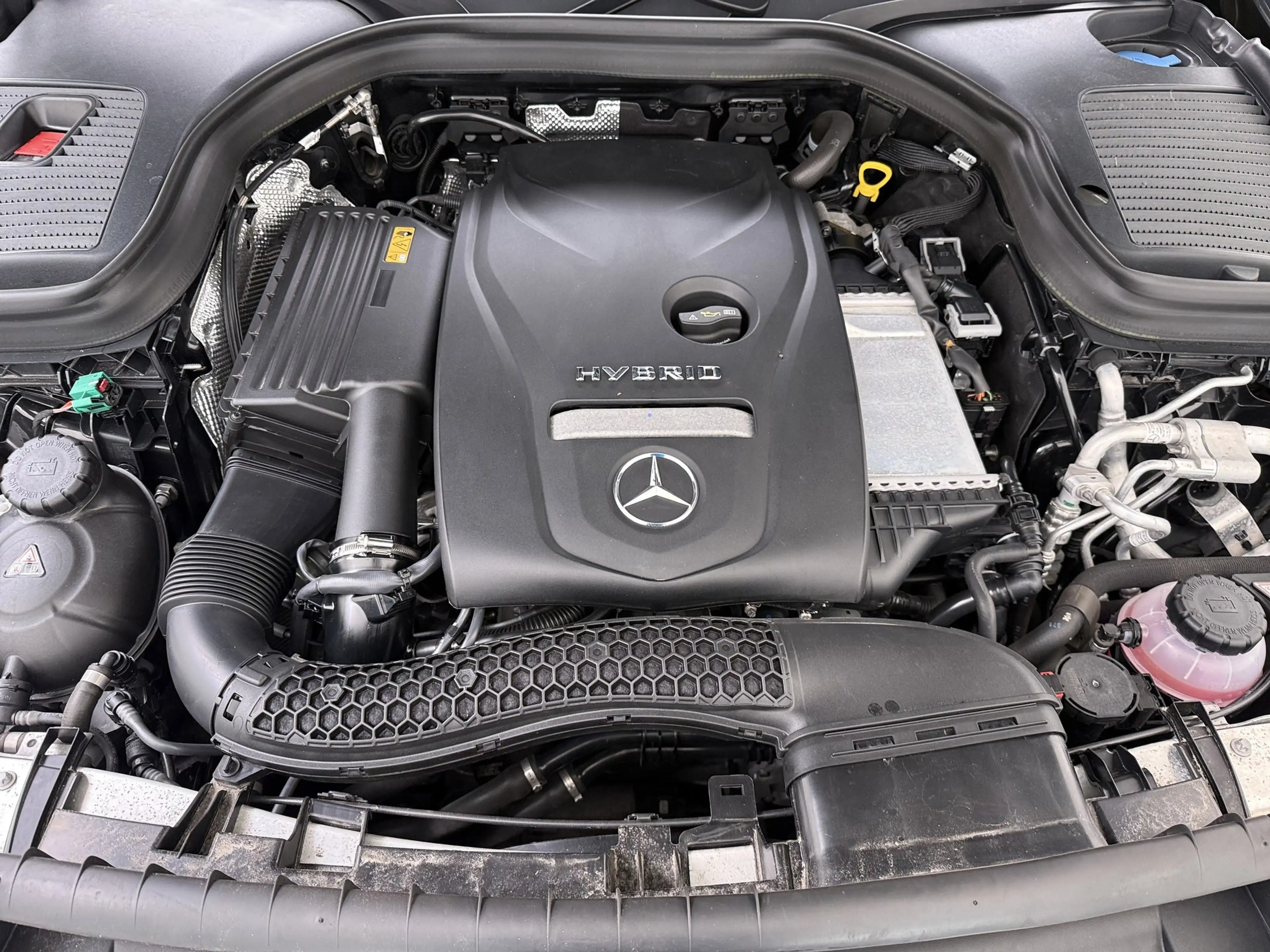 Mercedes-Benz GLC 300 Coupé 300e 4MATIC Business Solution AMG — photo 13