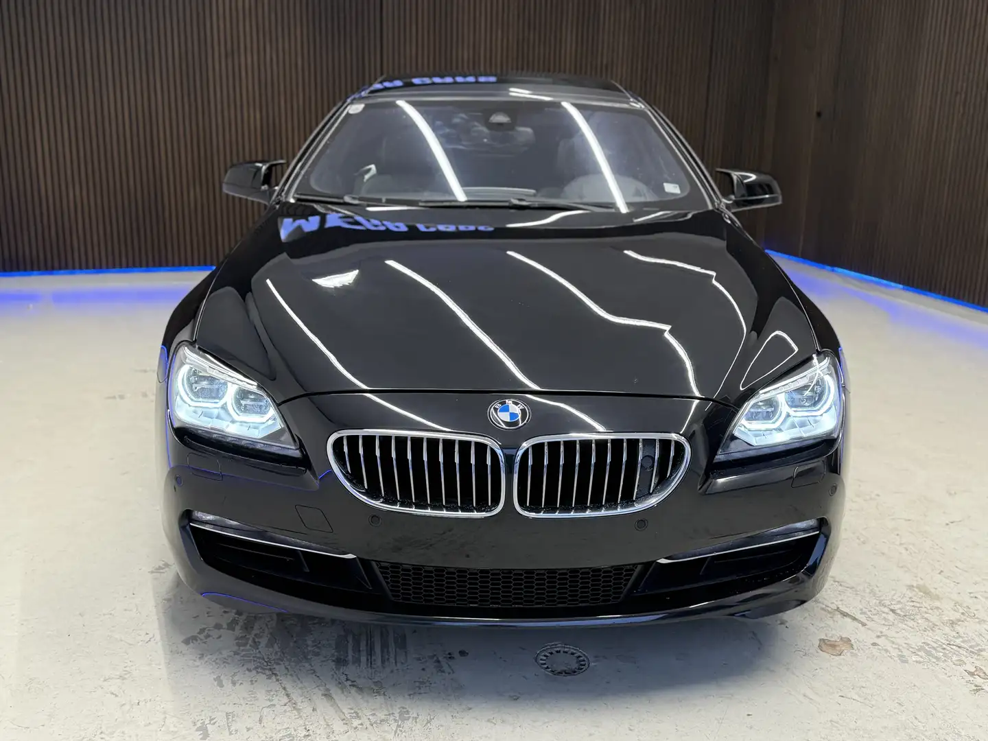 BMW 650 i xDrive Aut. Coupe / MEMORY / HEAD- UP / PANO / Schwarz - 2