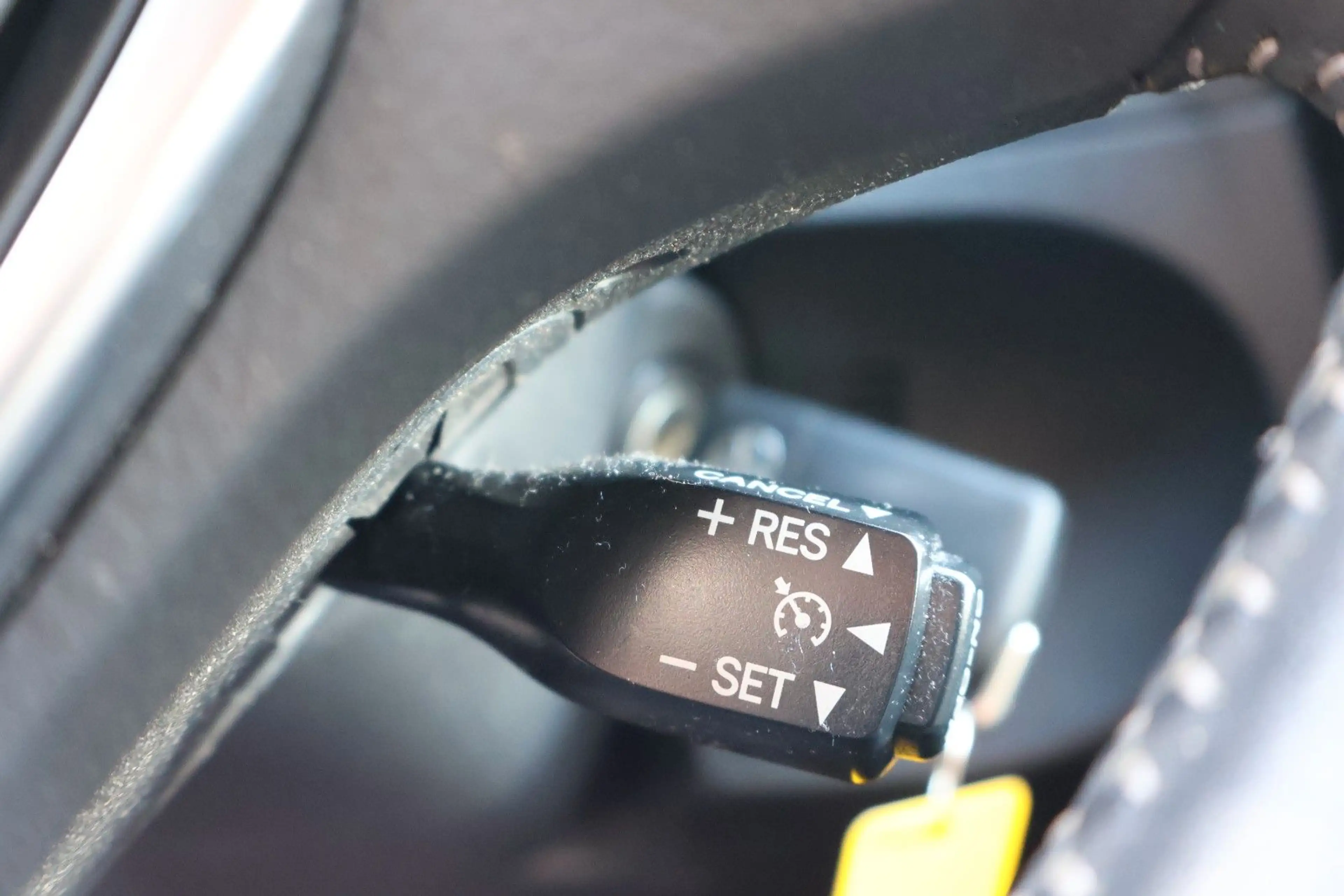 Toyota Auris Touring Sports Design Edition AHK/Kamera — photo 23