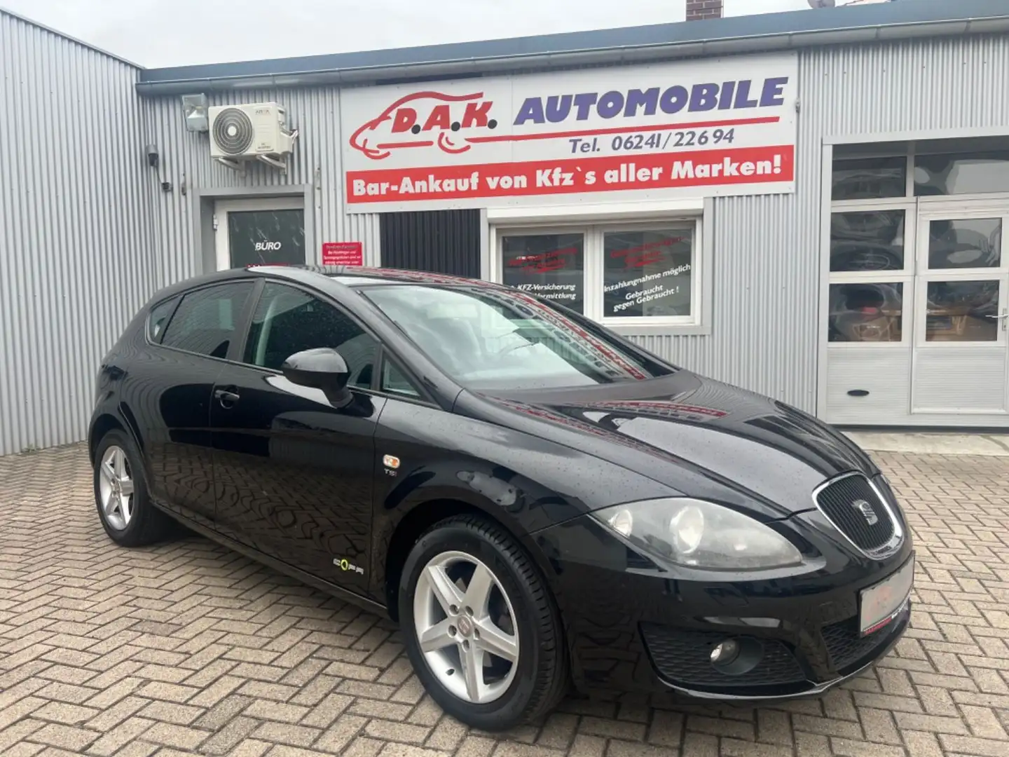SEAT Leon Reference Copa Ecomotive 1.Hand+SHZ+Klima Schwarz - 1