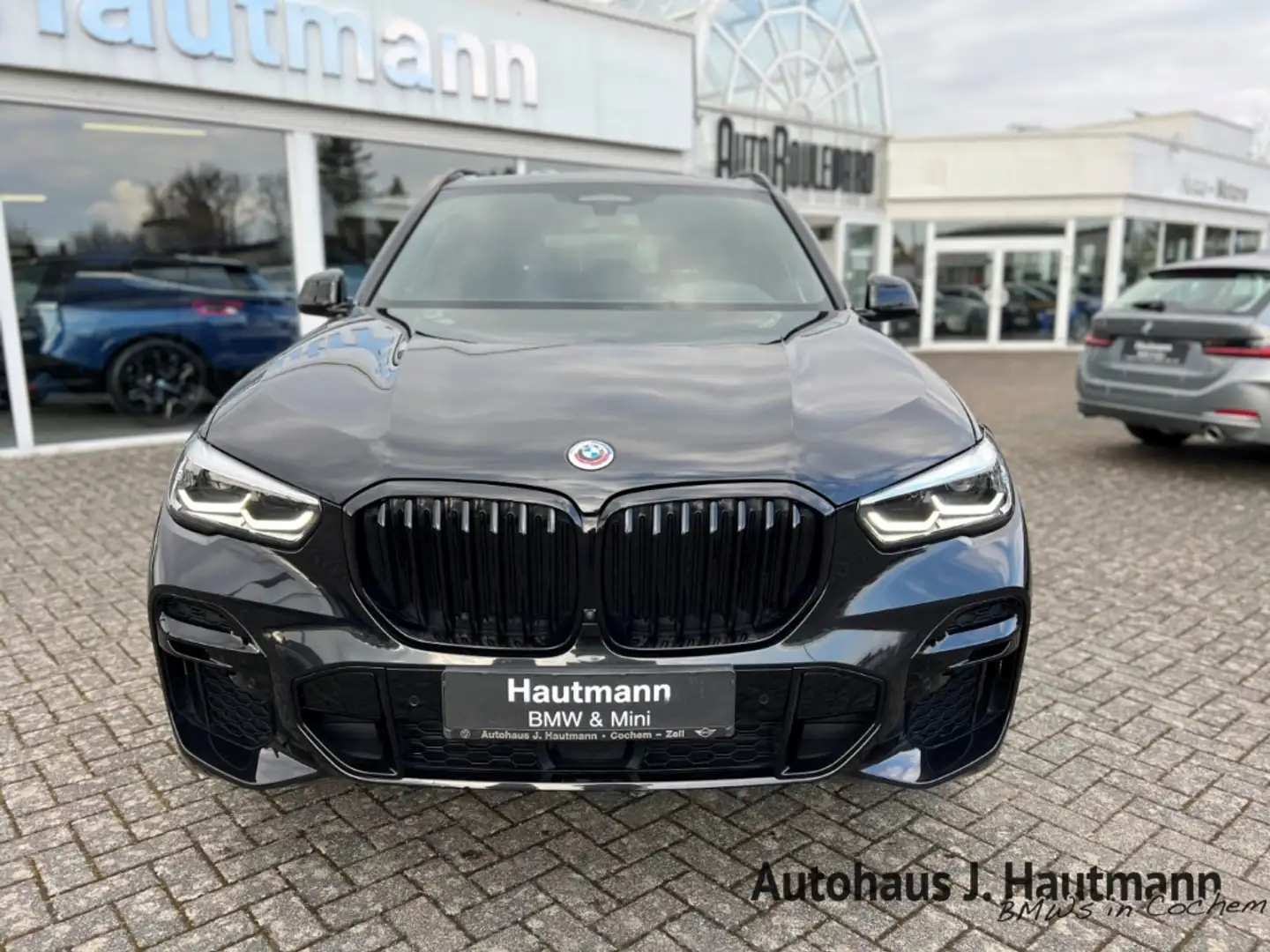 BMW X5 xDrive 30 d M SPORT +AHK+ACC+HUP+PANO+LM22''+ Schwarz - 2
