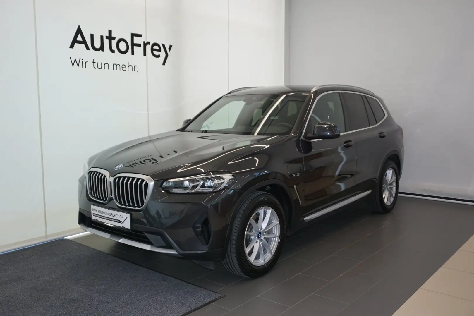 BMW X3 xDrive30e Grau - 1