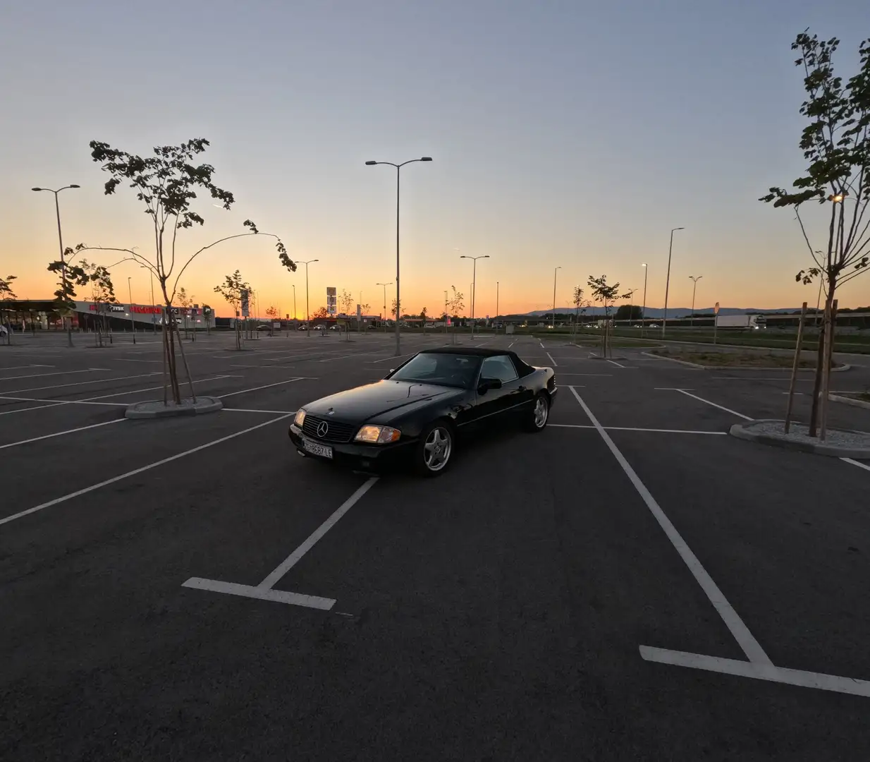 Mercedes-Benz SL 280 - 1