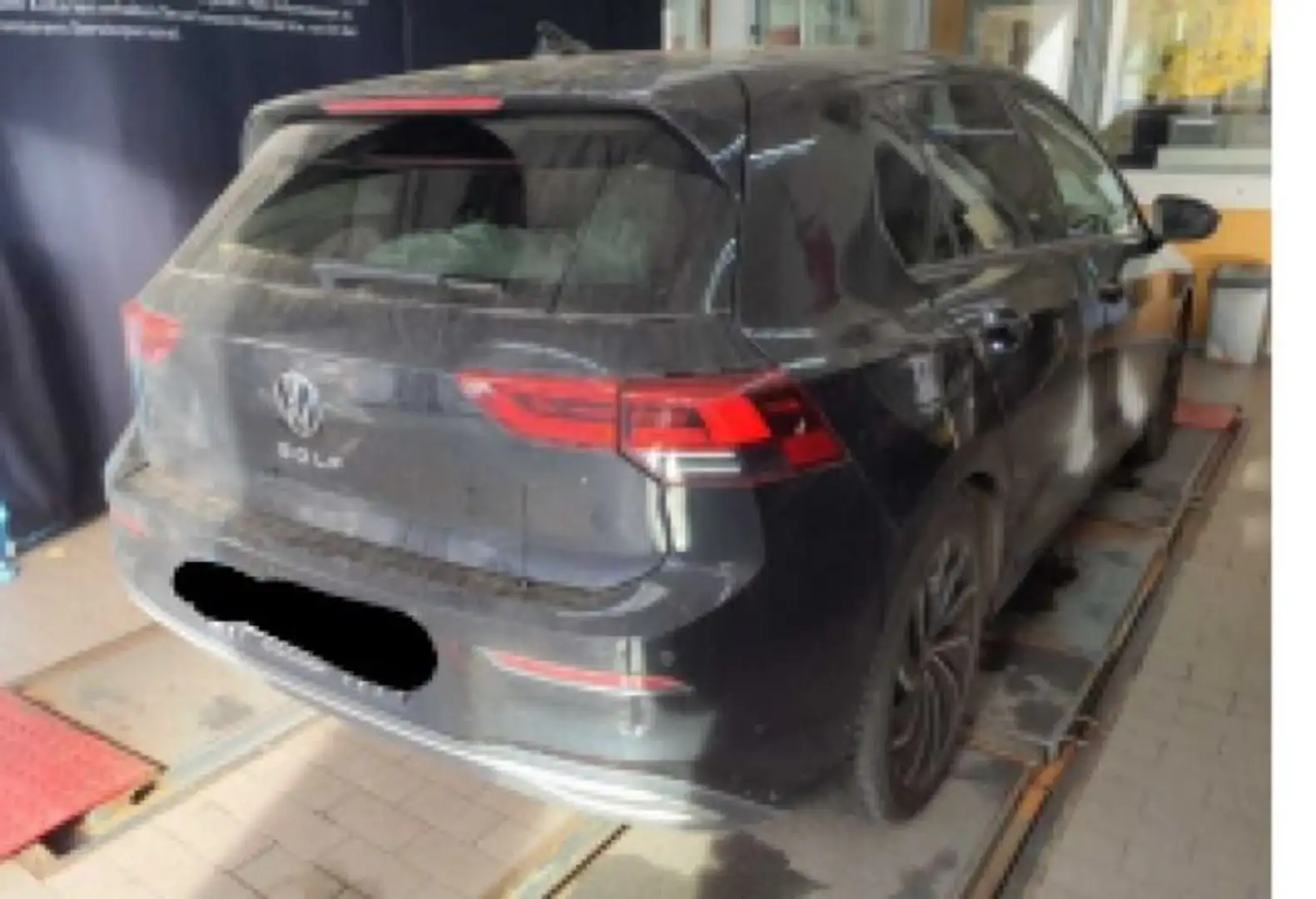 Volkswagen Golf Active 2.0TDI DSG *AHK*KAM*LED**NAV*SHZ* Schwarz - 2