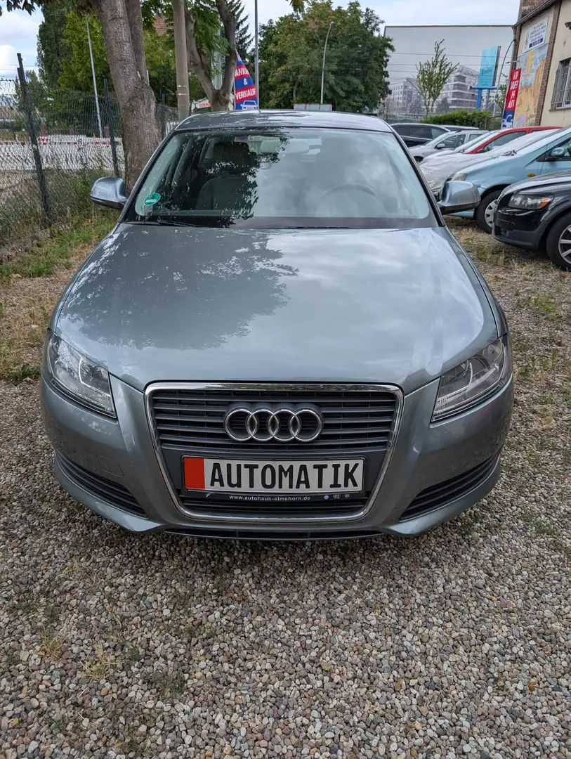 Audi A3 1.4 TFSI Sportback Ambiente, Automatik, NR zelena - 1